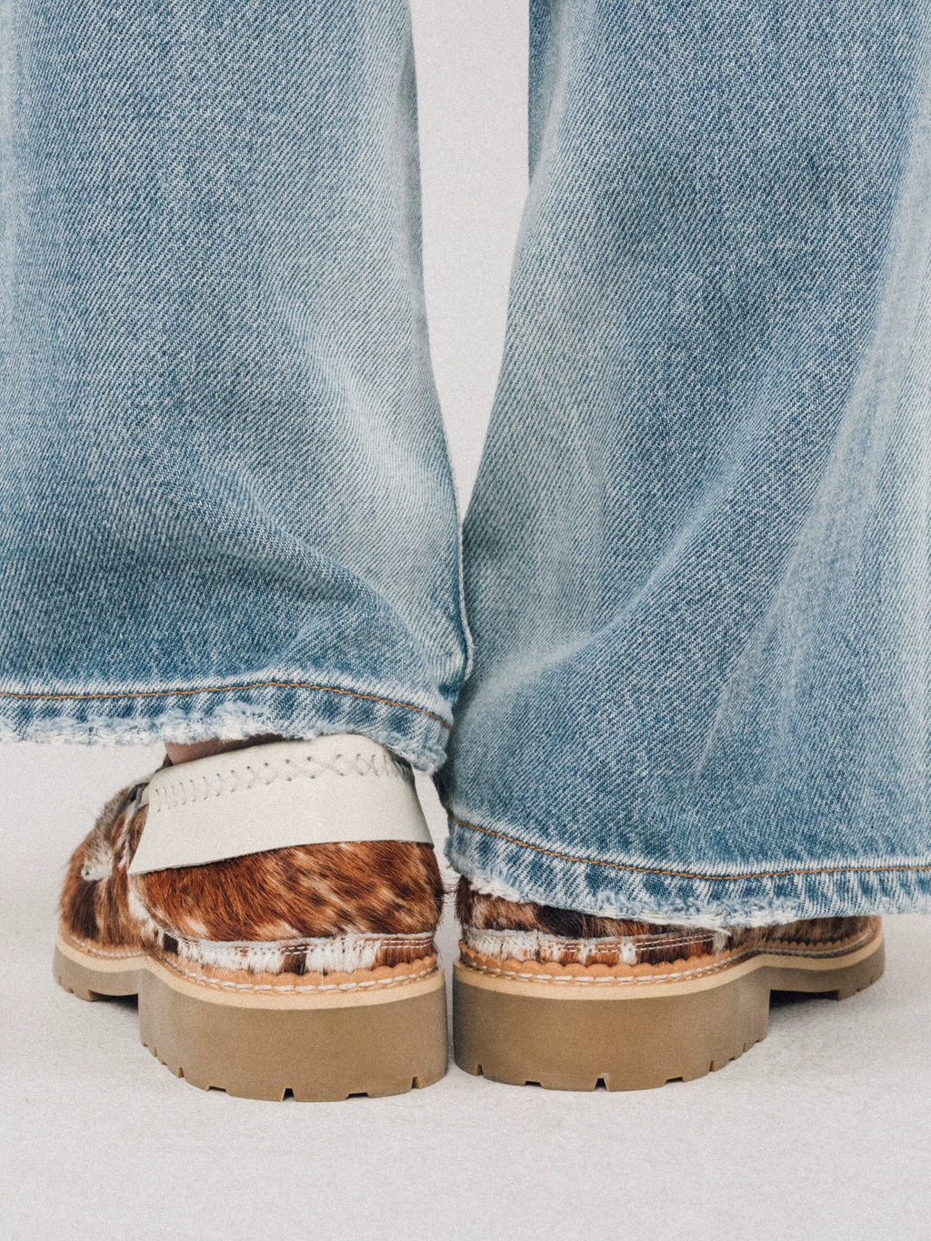 DYZZYMOTIF Vintage Horsehair Leopard Print Casual Loafers
