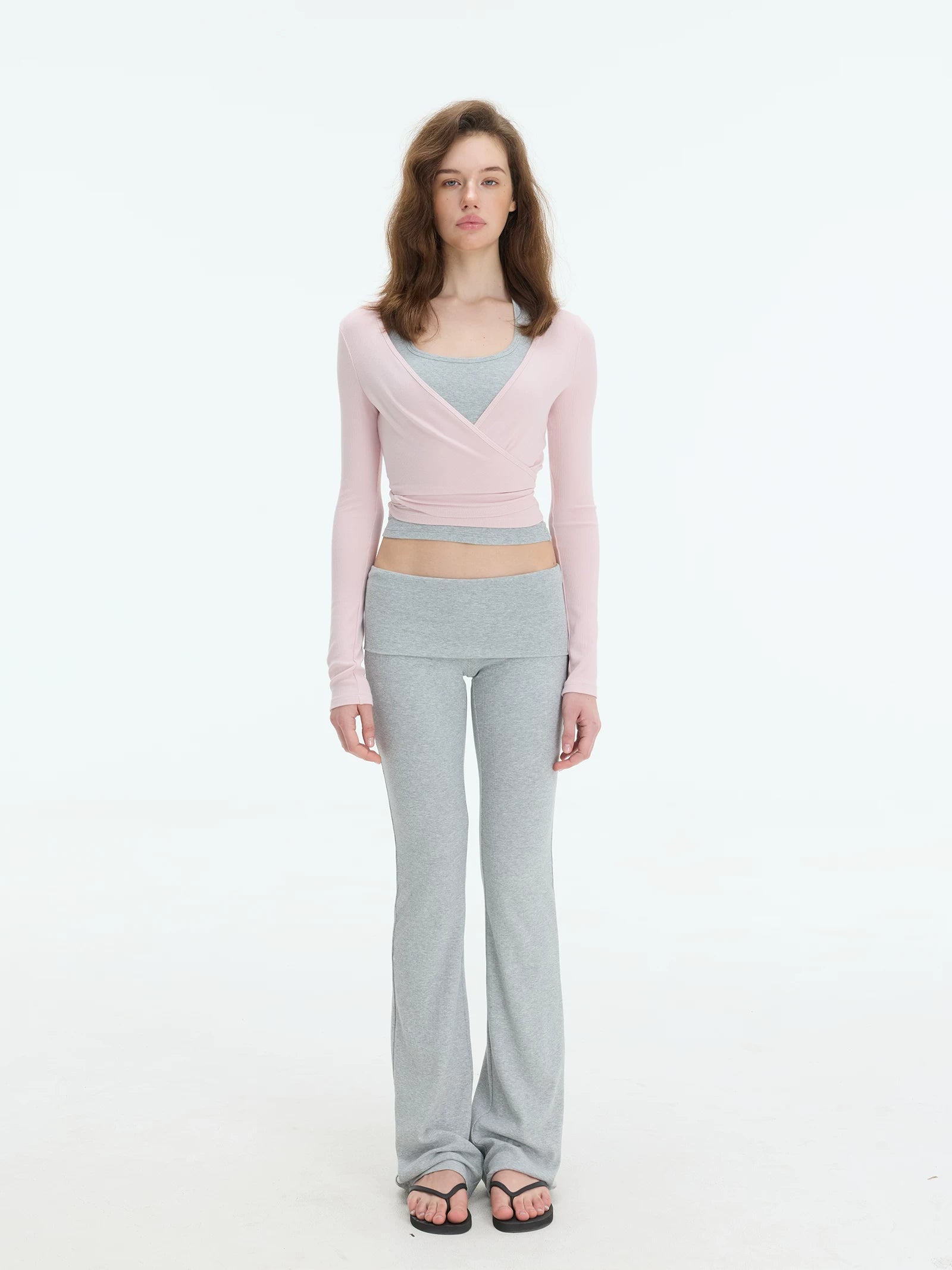 Veryrareme Flanged Slim-Fit Low-rise Yoga Casual Pants