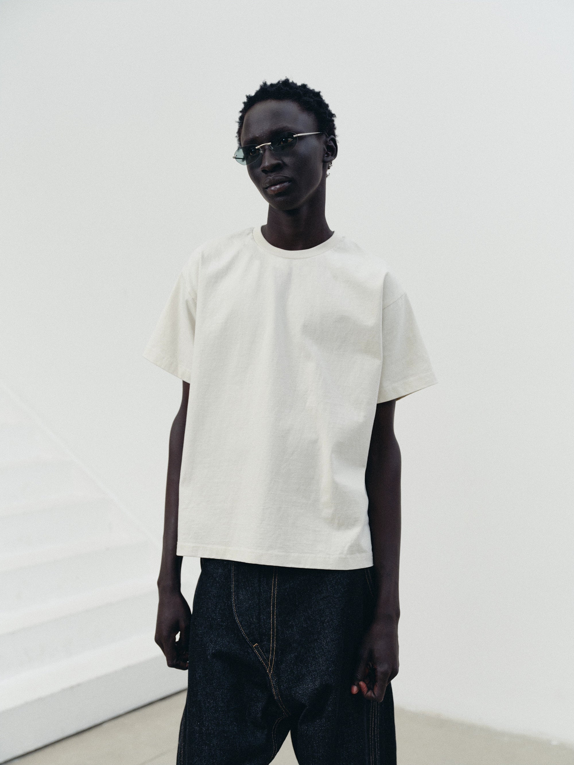 NOT UGLY Solid Color Basic Short Wide Tee