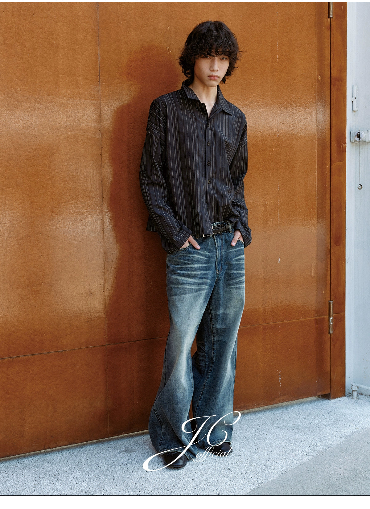 JCAESAR Lightning Pattern Old Straight and Slightly Wide Jeans