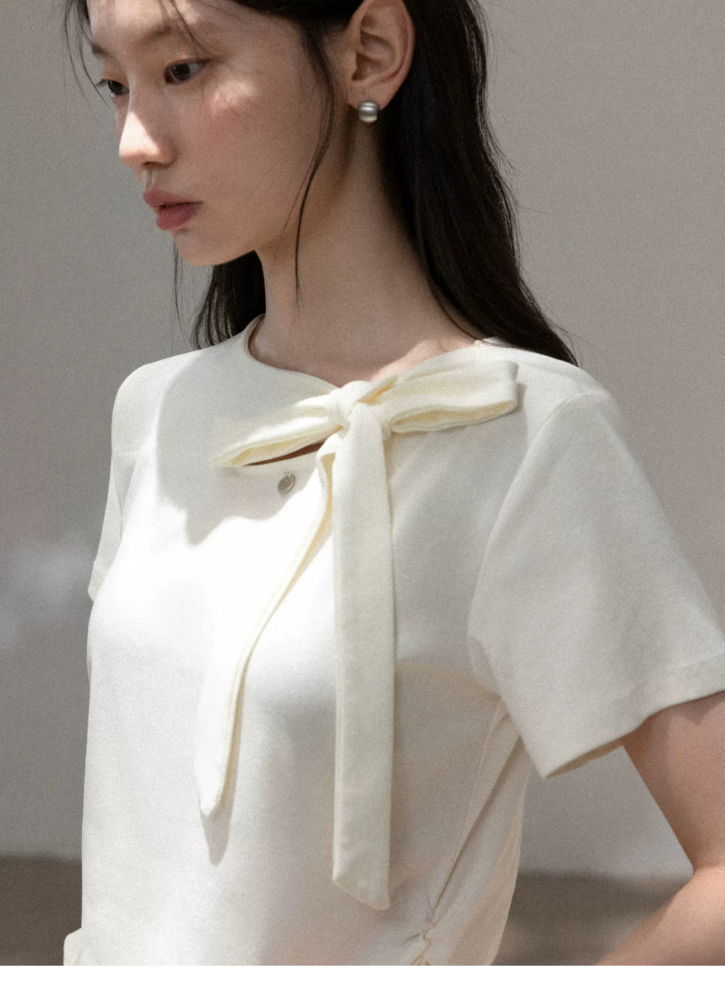 Cantonstory Crew Neck Front Shoulder Waist Thin Tee