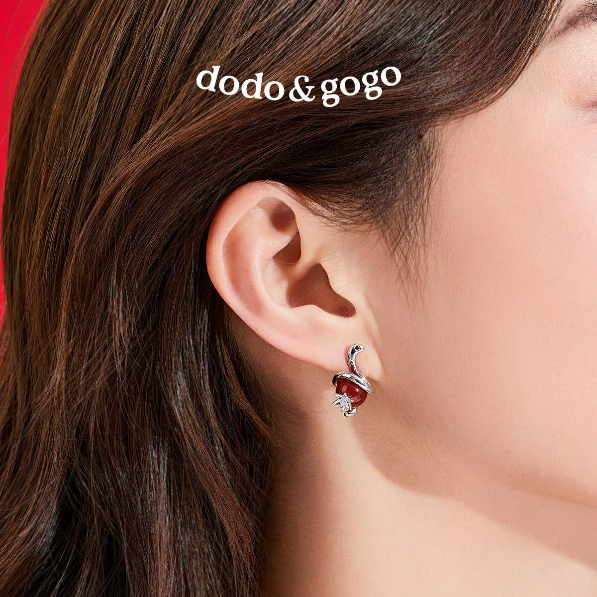 DODOGOGO Spirit Snake Light Luxury Premium Earrings
