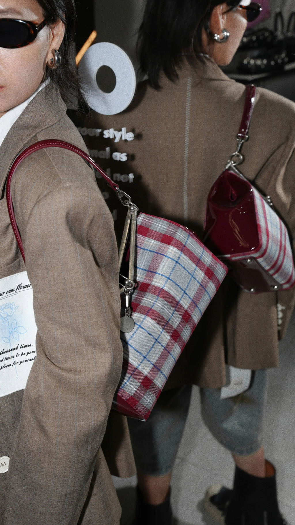 IUBALLET Vintage Plaid Large Capacity Underarm Bag