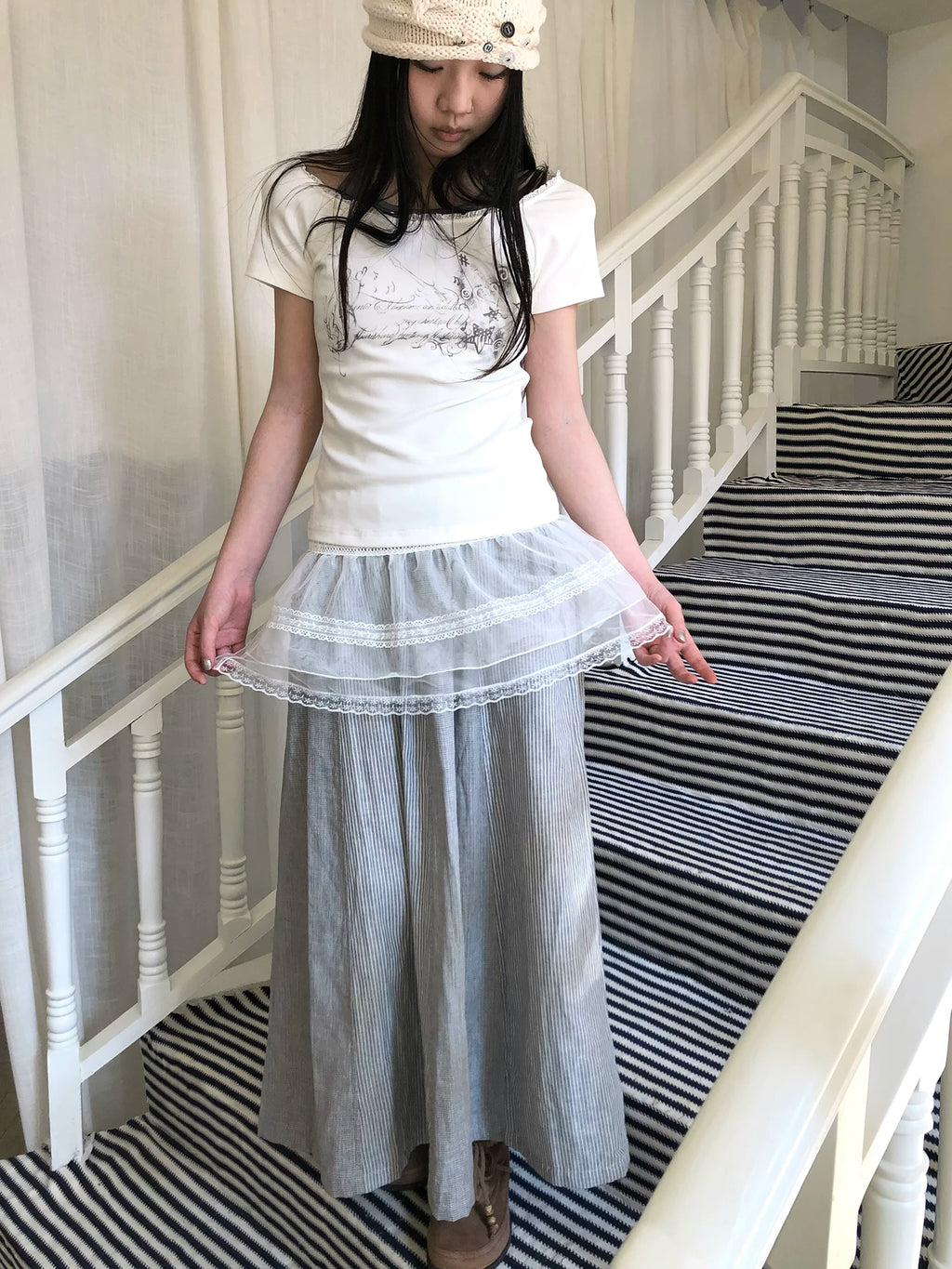 ANG: Project Versatile Strap Lace Edge Mesh Short Fart Curtain