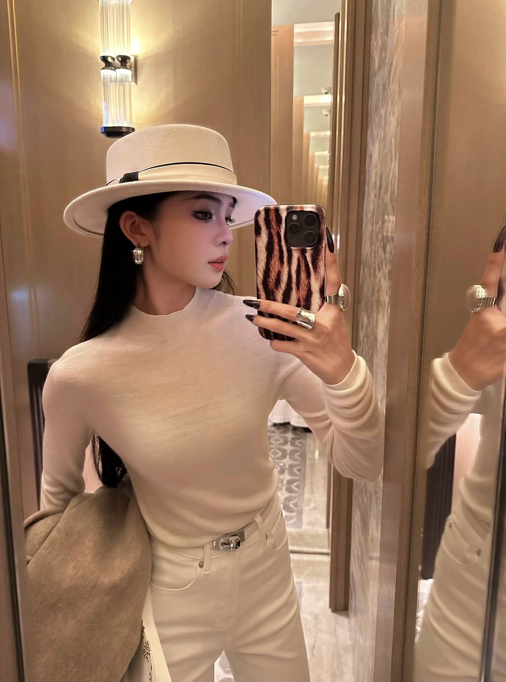 CHUYUQI Slim-fit Semi-turtleneck Bottomed Knitted Sweater