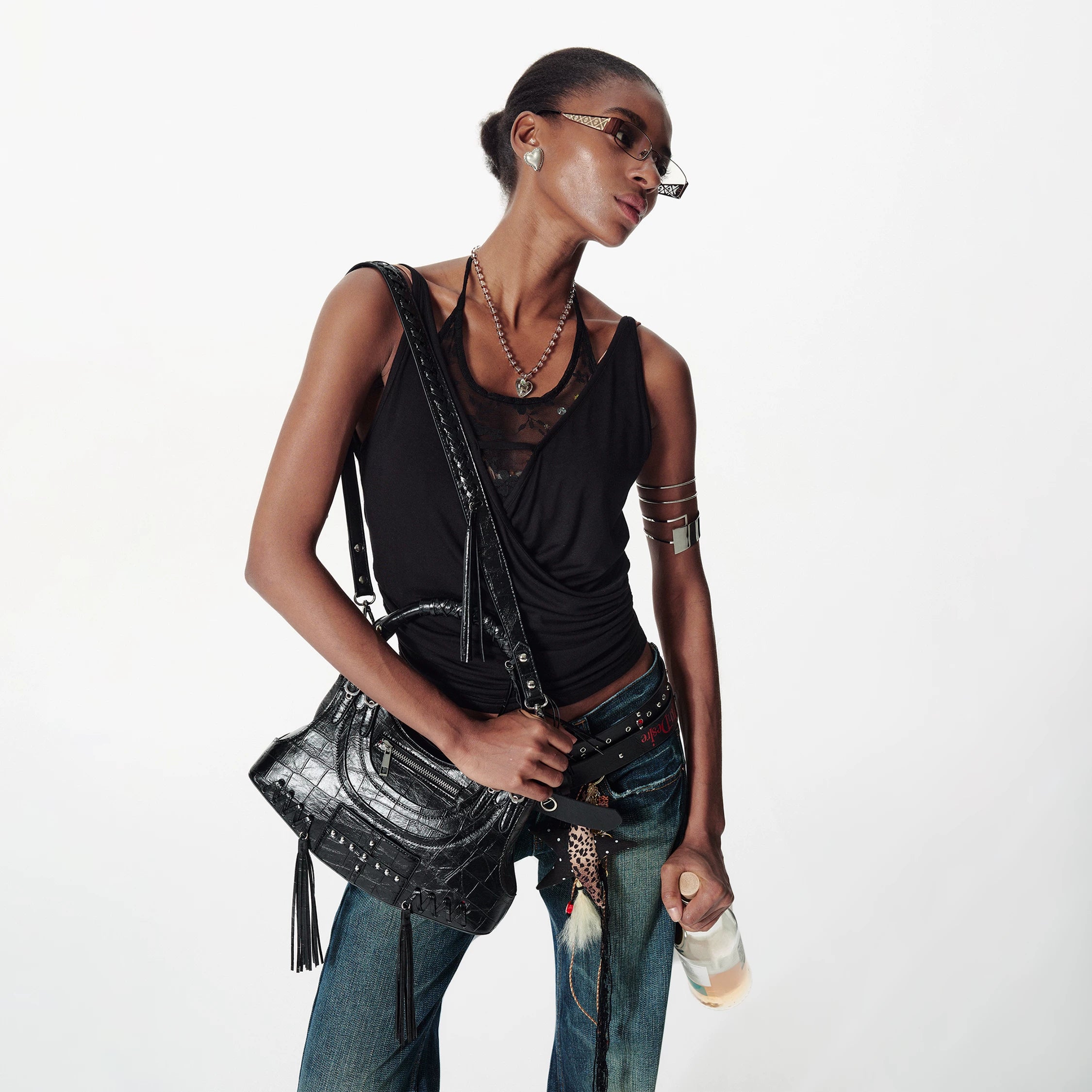 2th Desire Vintage Tassel Metal Rivet Shoulder Underarm Bag