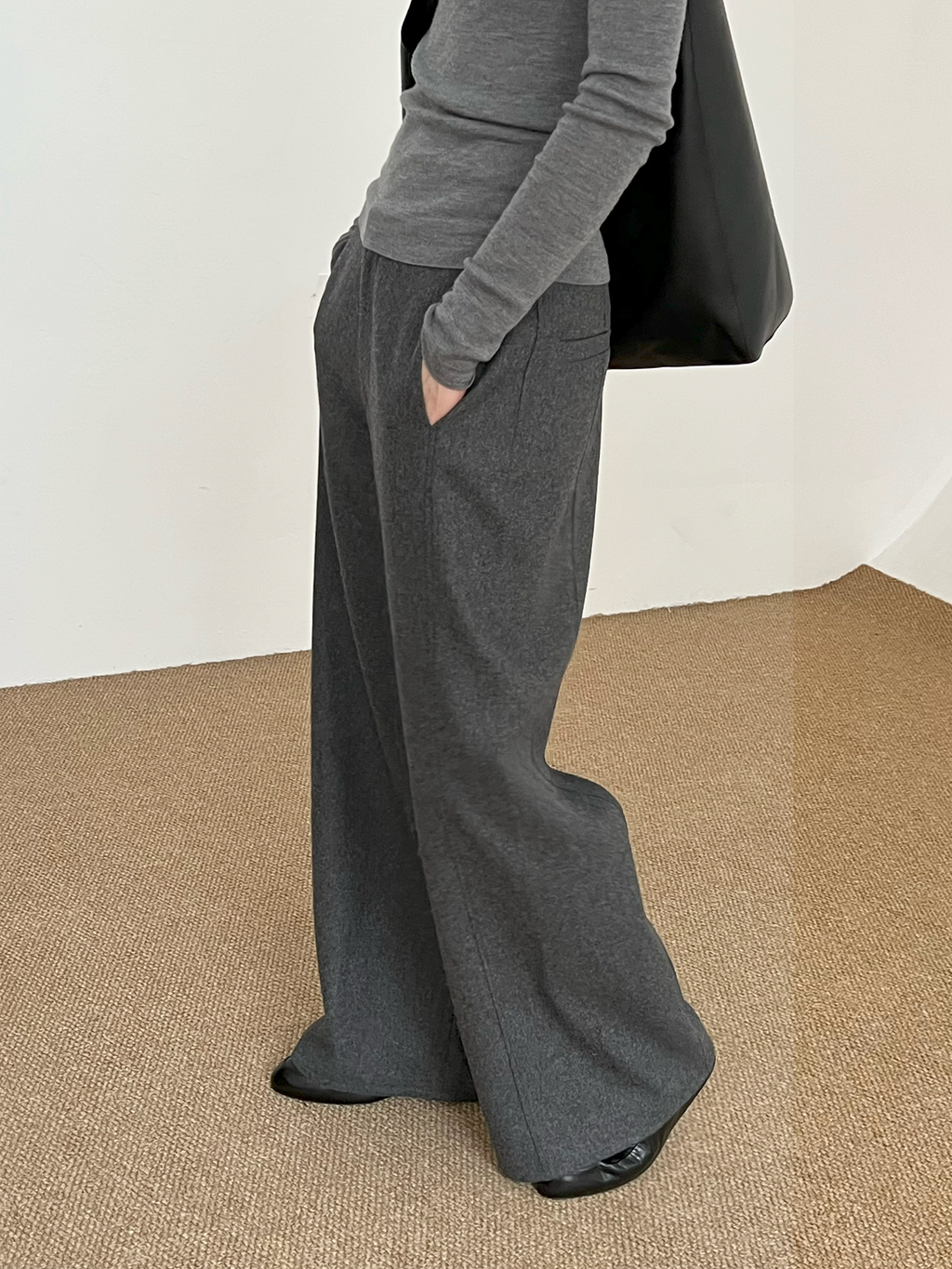 COLN Woolen Straight Skinny Casual Pants