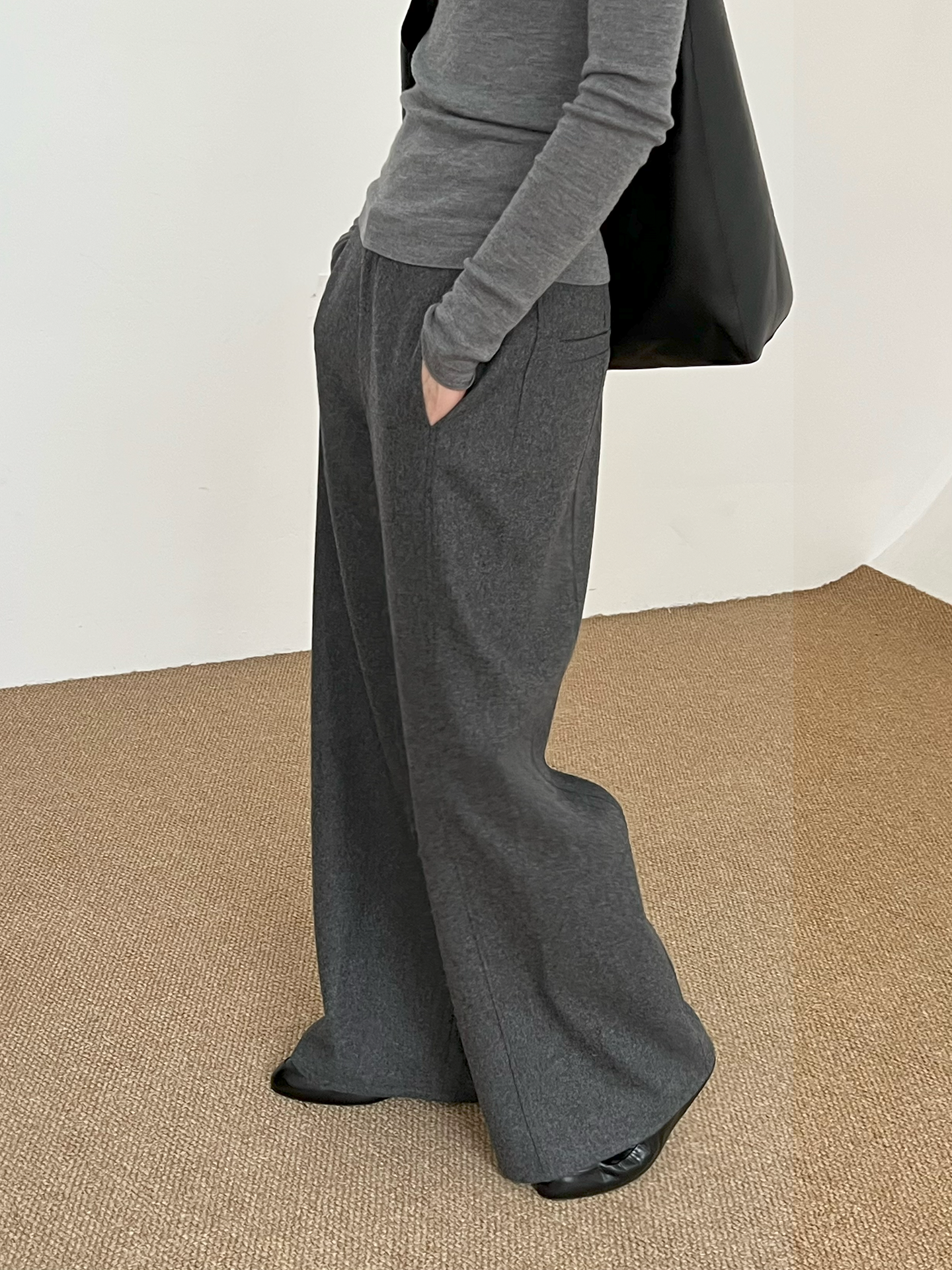 COLN Woolen Straight Skinny Casual Pants