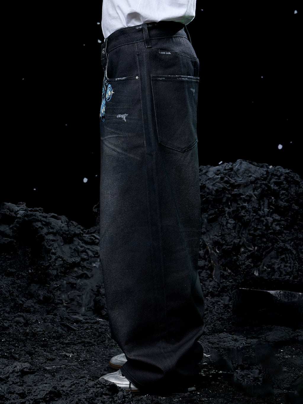 WHOOSIS Metal Pendant Denim Print Slacks