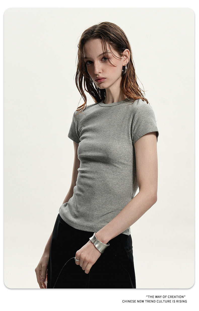 11KN Simple and Thin Versatile Slim Tee