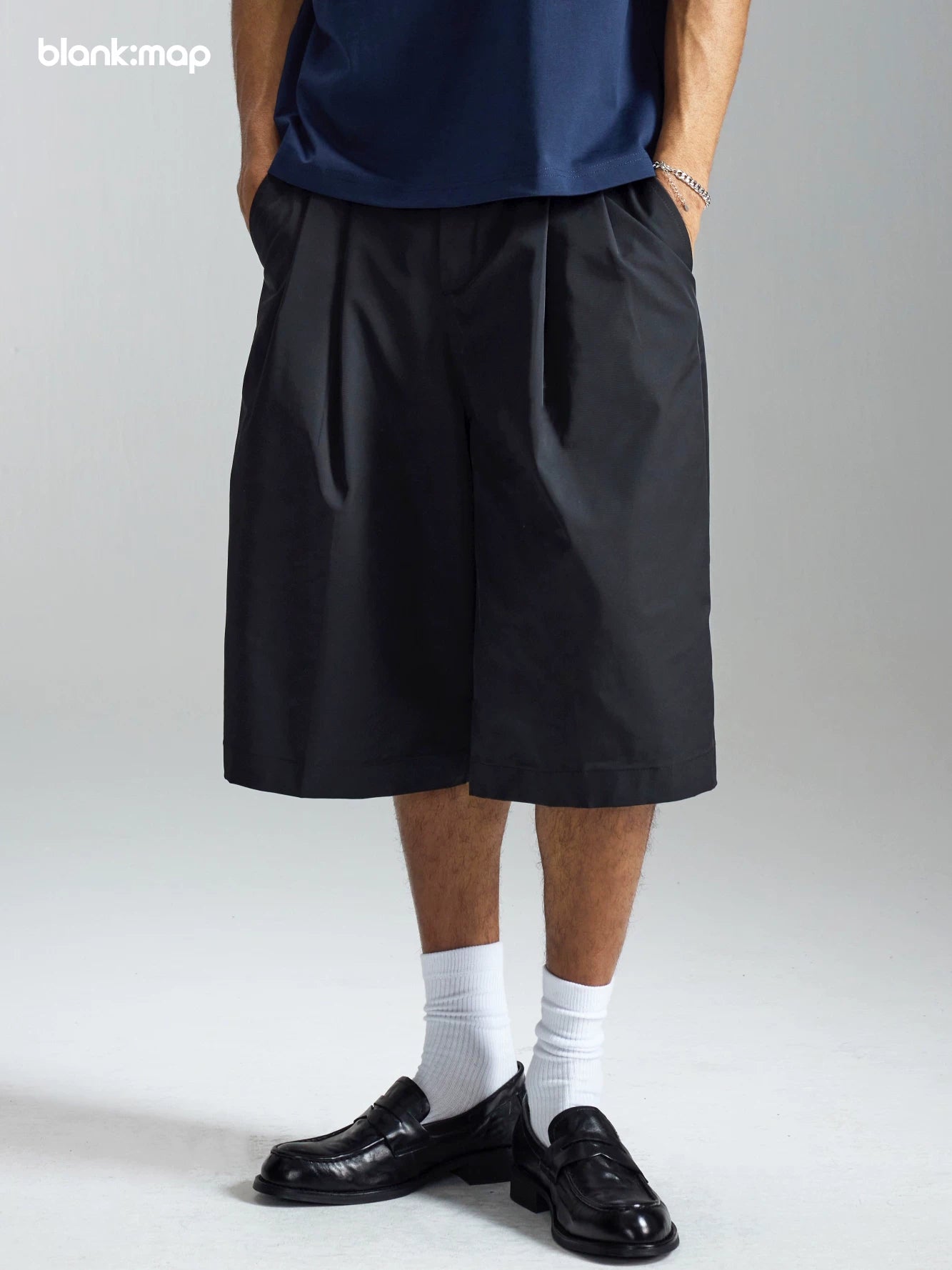 Blank Map Casual Pleated Loose Six-point Trousers
