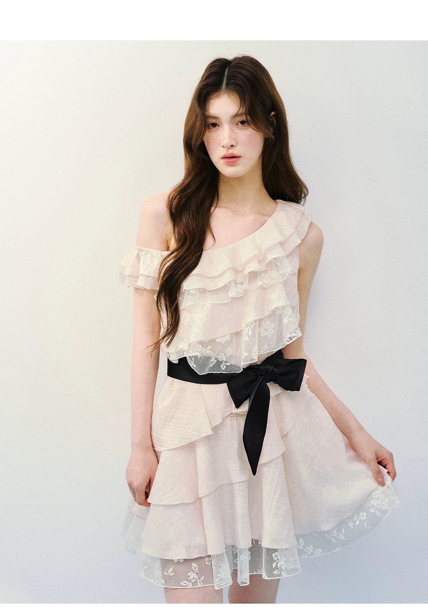 SunsetPark Fake Two-piece Slanted Shoulder Lace Ruffle Dress