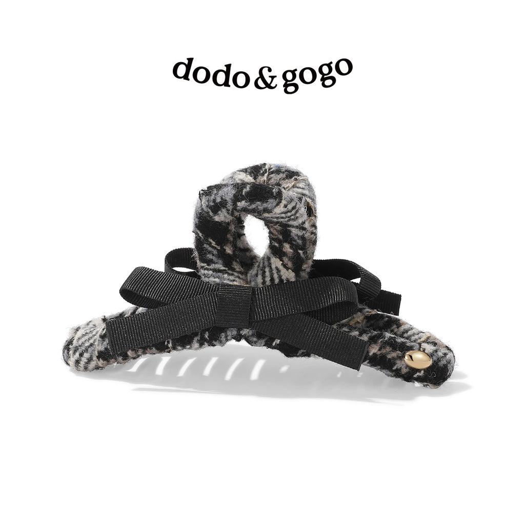 DODOGOGO Wool Bow Colored Hair Grab