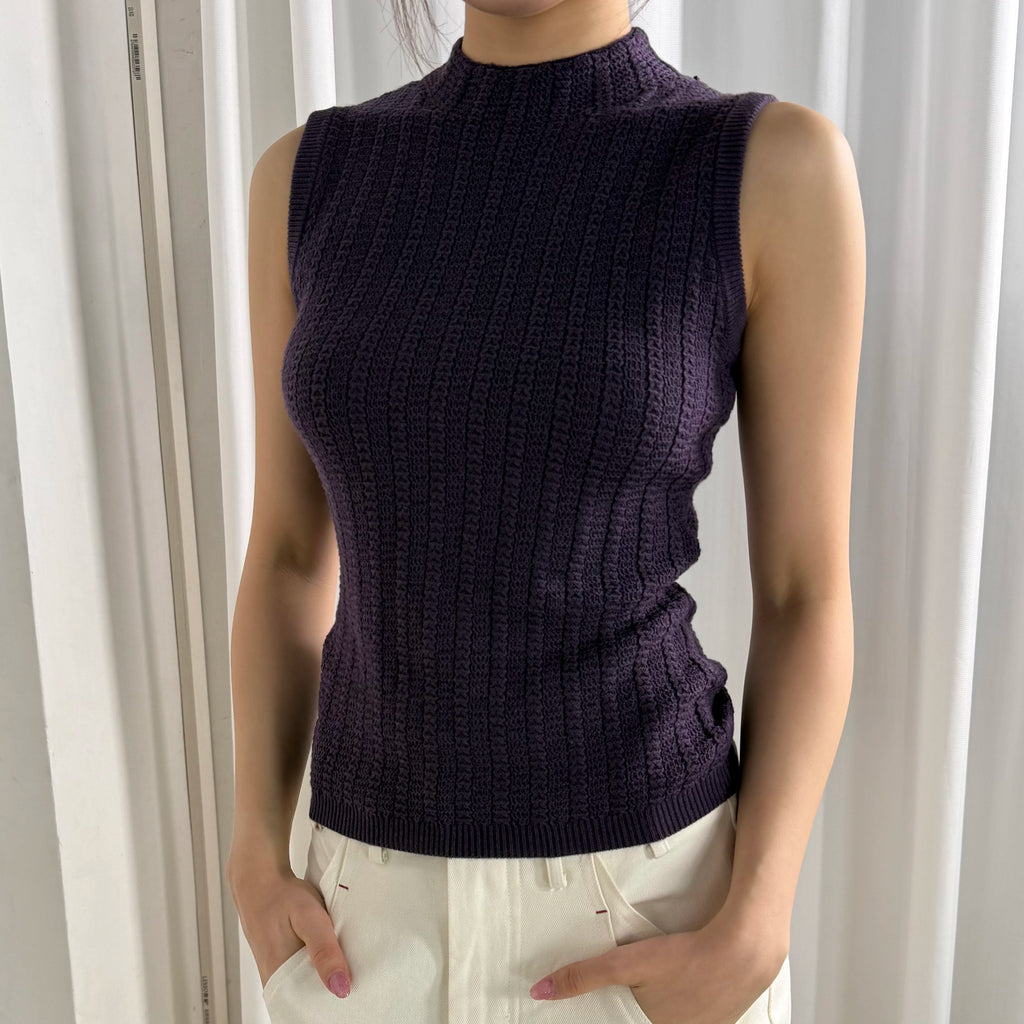 NOT UGLY Woven Small Turtleneck Slim Vest