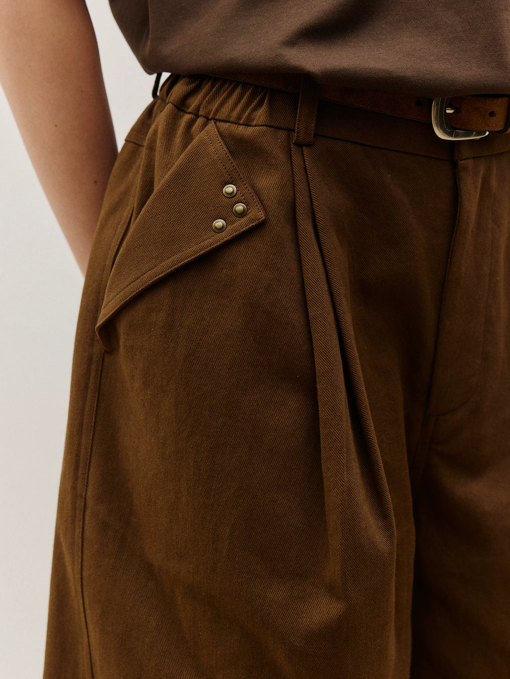 LR MADE Rivet Pleated Shorts