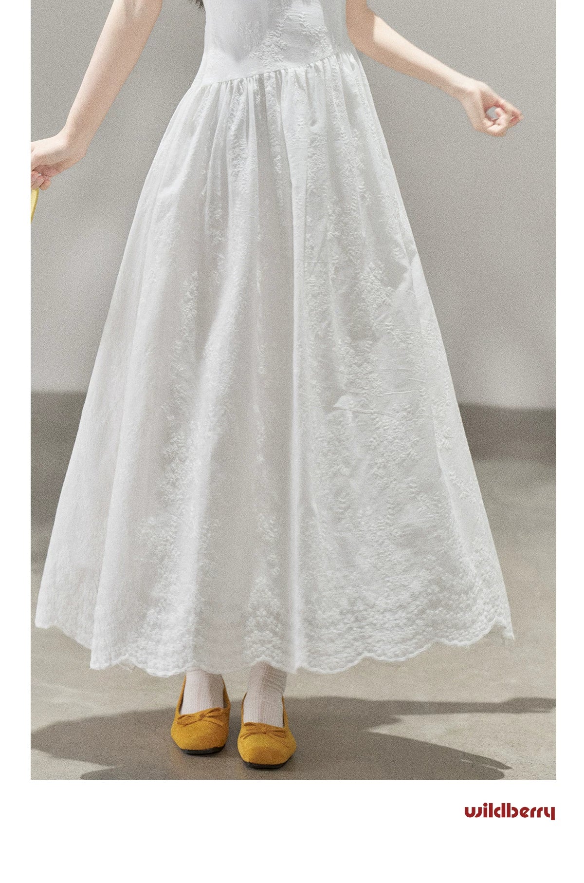 Wildberry Square Collar Waist Temperament Dress