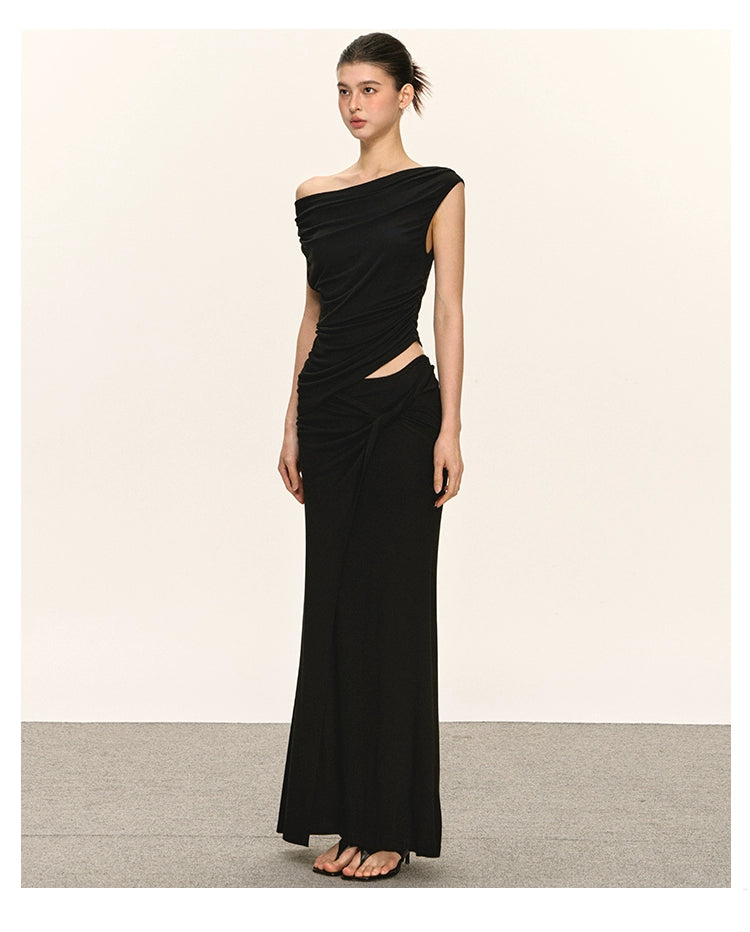 Anna Aneae Folded Slash Shoulder Set