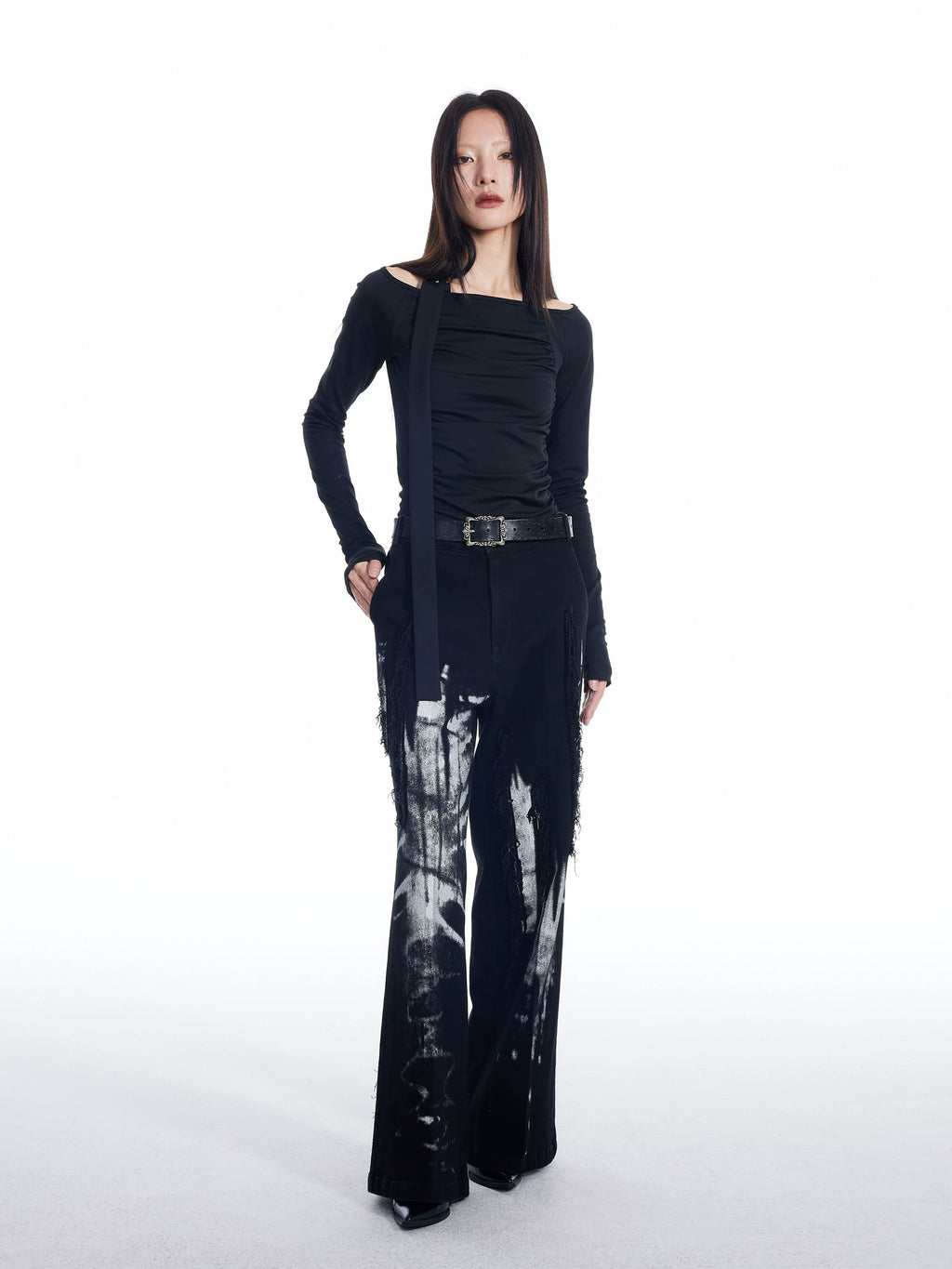 THELIGHT Pleated Metal Buckle Decorative Off-the-shoulder Long Sleeve