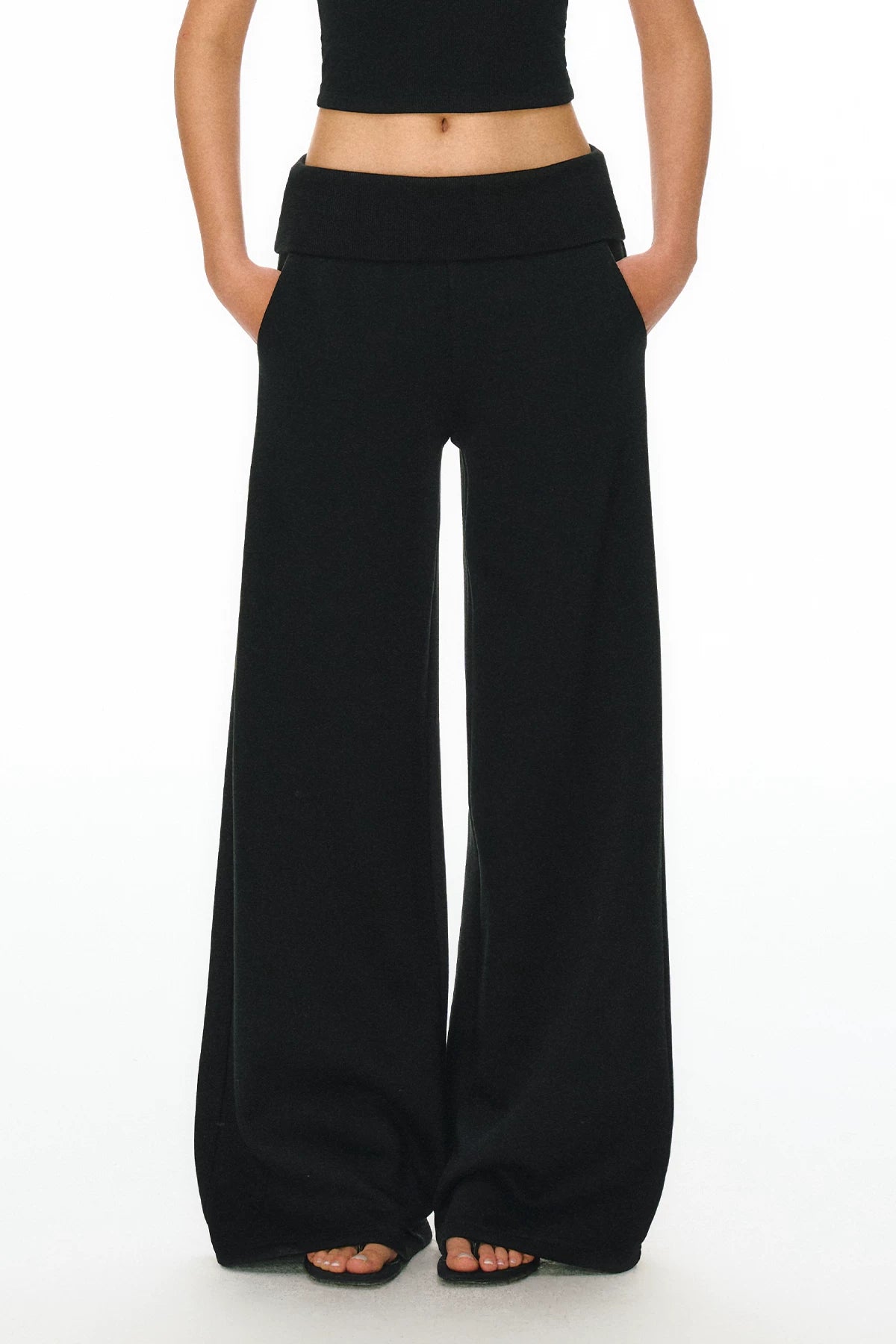 Ariseism Fleece Sweatpants