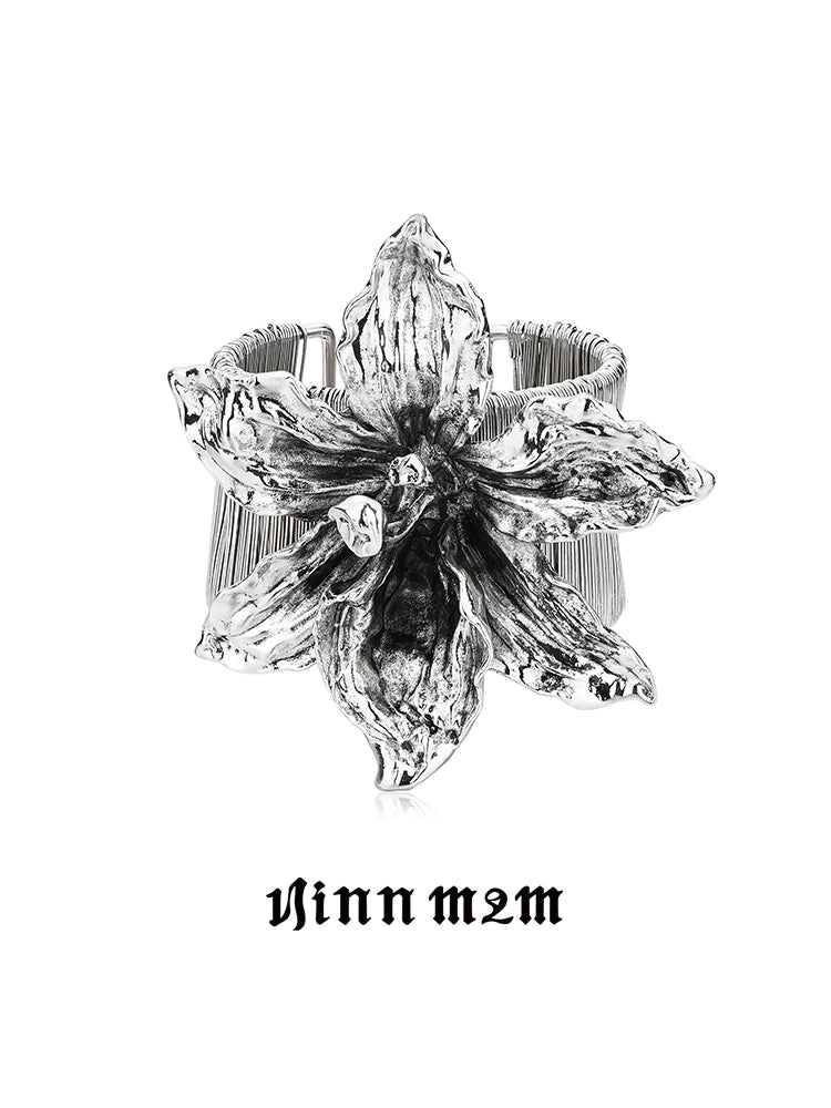 1JINN Retro Court Style Metal Three-dimensional Flower Bracelet