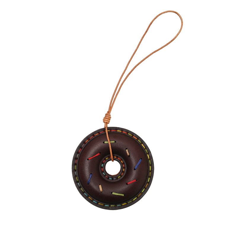 Momogigi fun food series, handmade custom retro vegetable tanned cowhide three-dimensional donut bag pendant