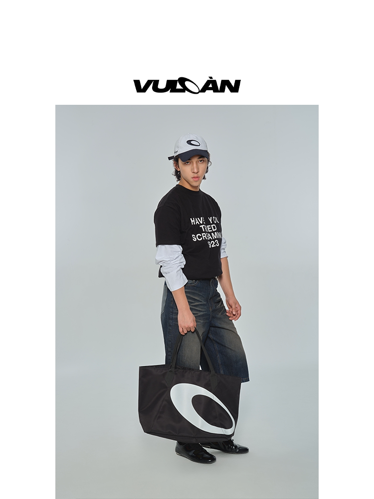 VULCAN Color Matching Letter Embroidery Contrasting Cap