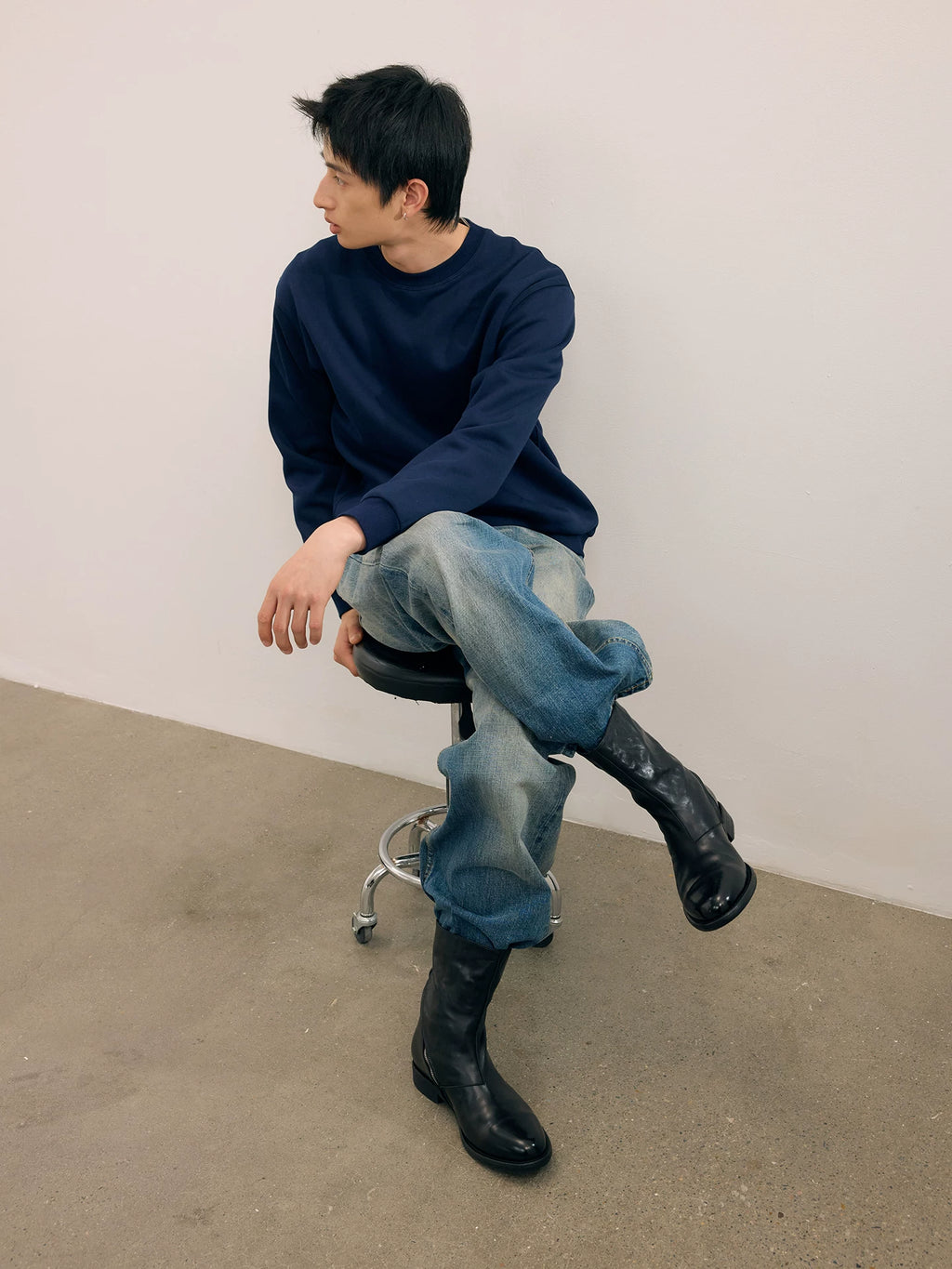 NO LOGO Diagonal Zipper Leather Pleated Heightening Pointed Chelsea Boots