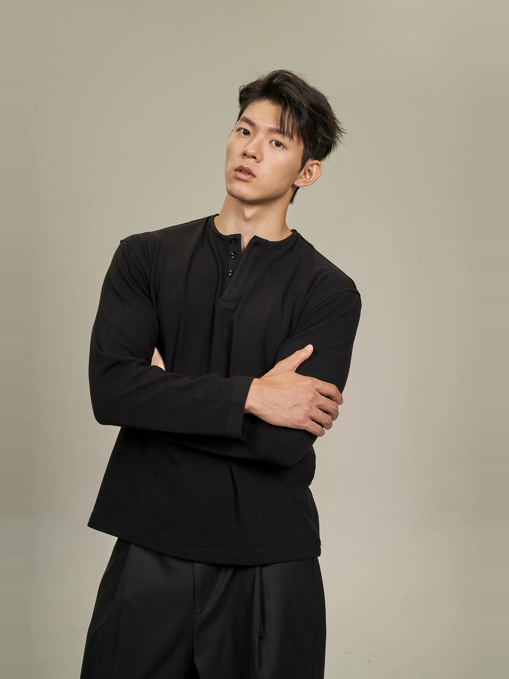 AaNn Thin Velvet Soft Waxy Front Shoulder Henry Collar Long Sleeve
