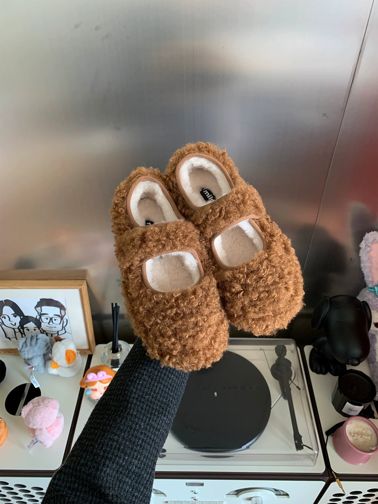Milooey Soft-soled Velcro Bread Shoes