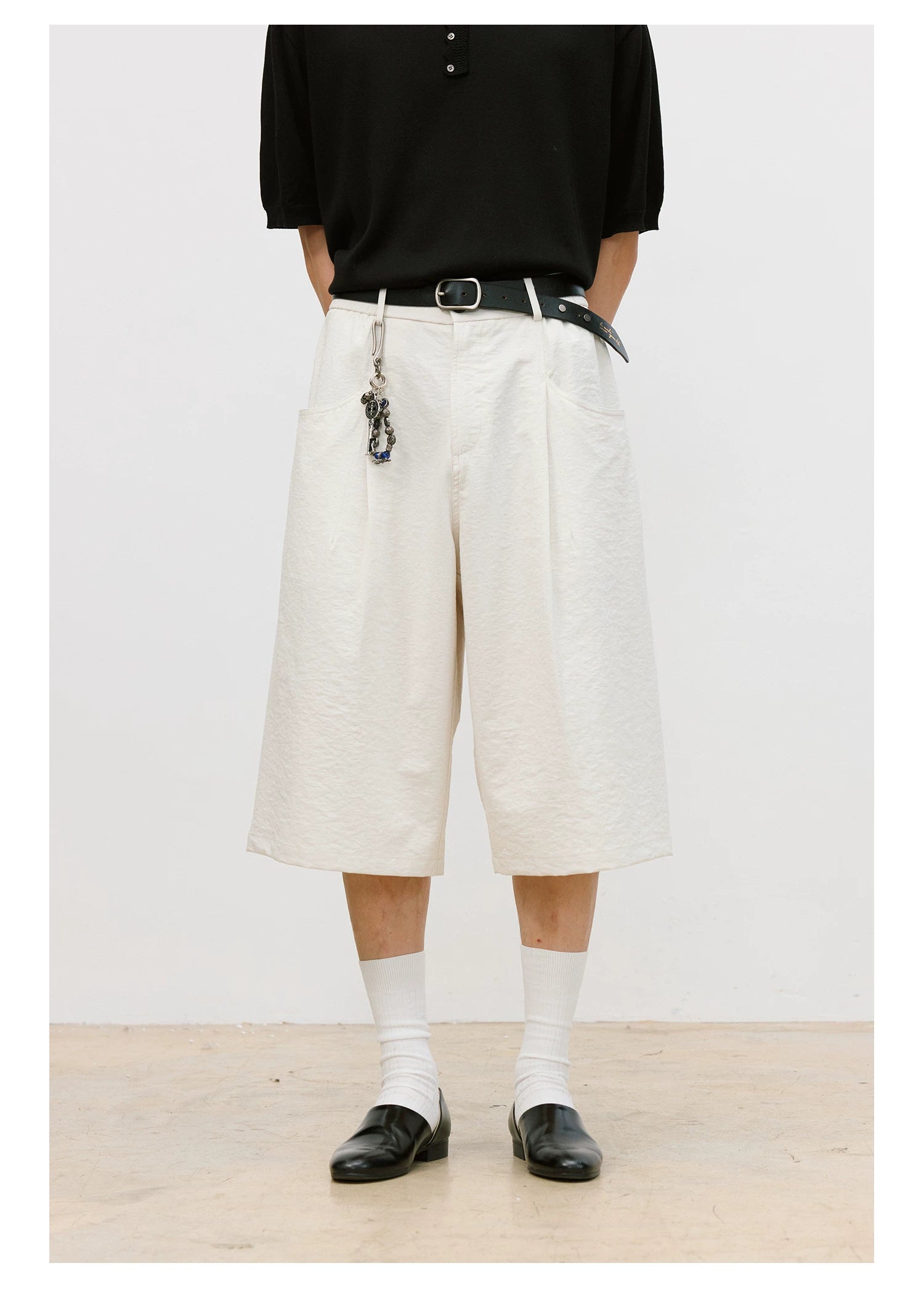LR MADE Pleated Simple Seven-point Shorts