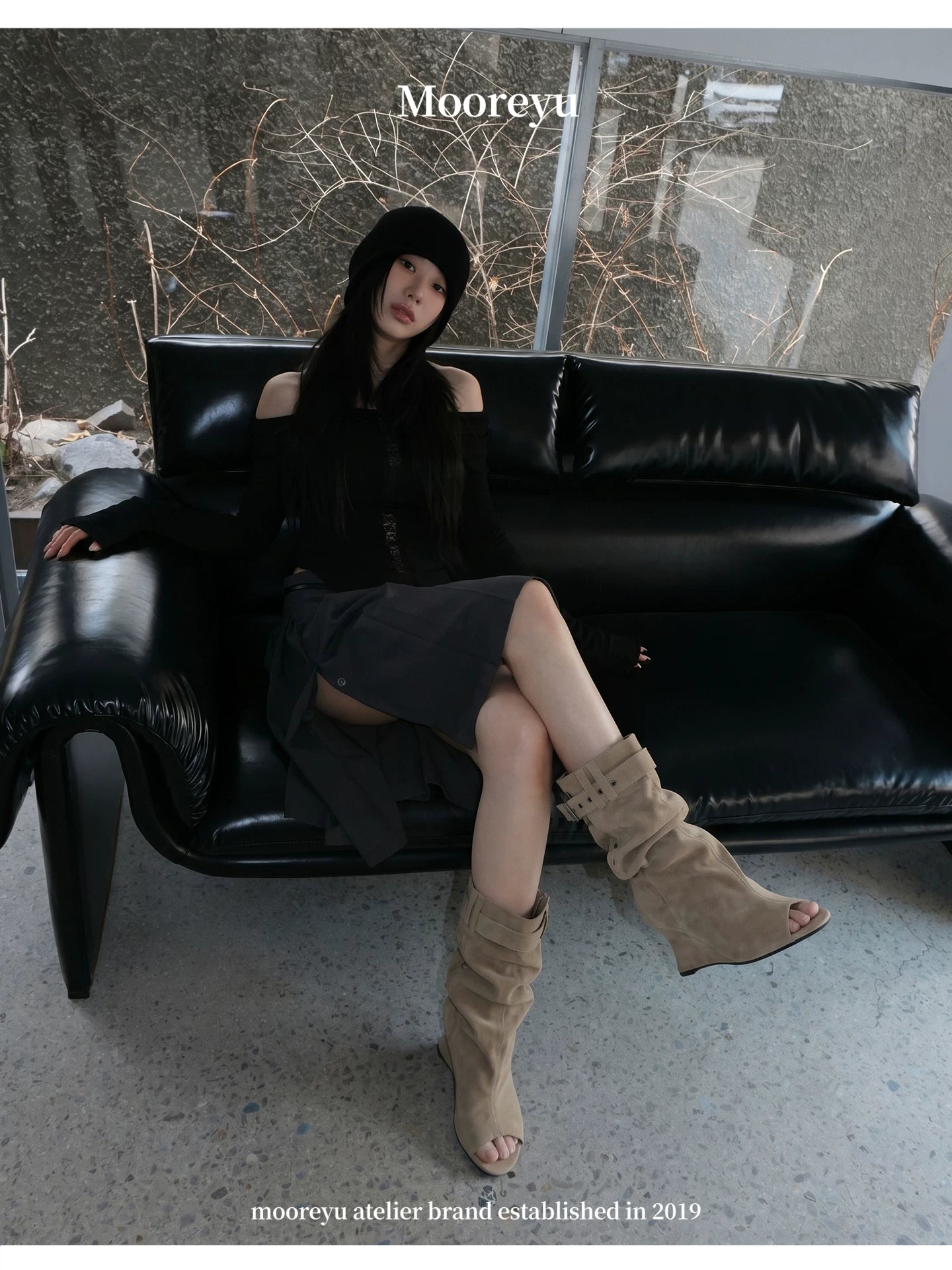 Mooreyu Vintage Belt Buckle Slope Heel Cool Boots