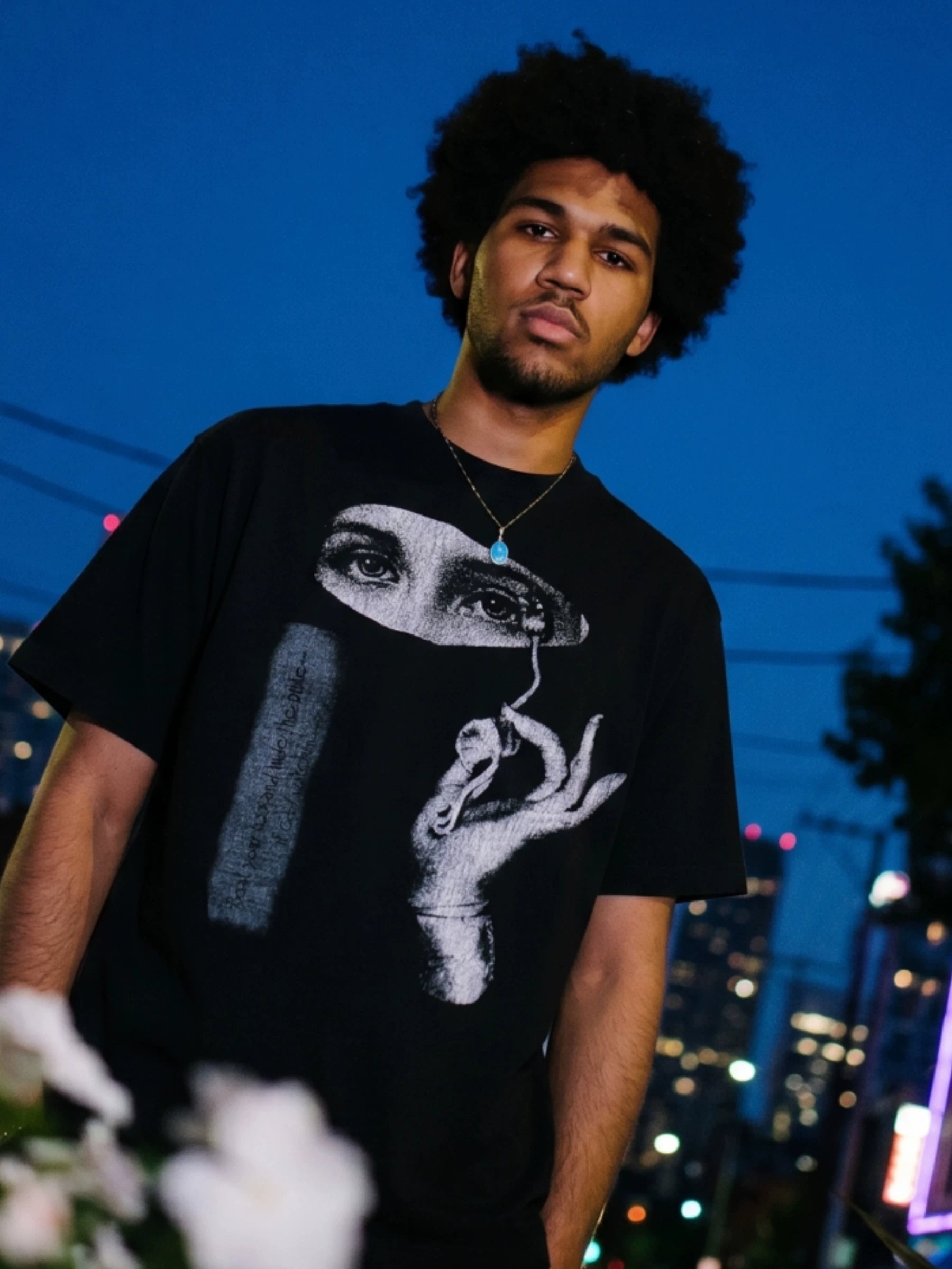 ComicTree Crew Neck Shoulder Versatile Tee
