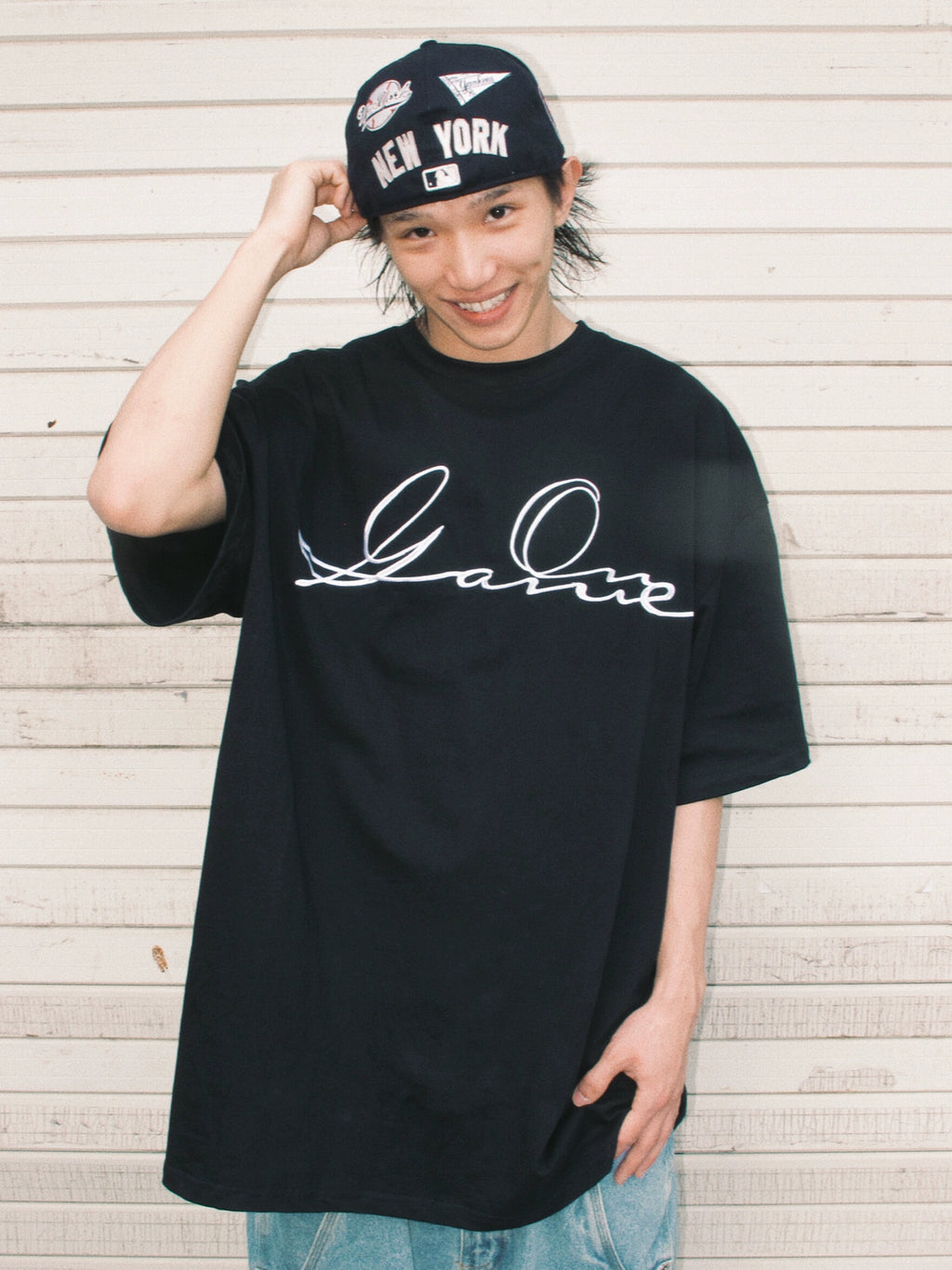 GameOne 23ss "Signed Tagline" Blockbuster American Loose Hip Hop Tee