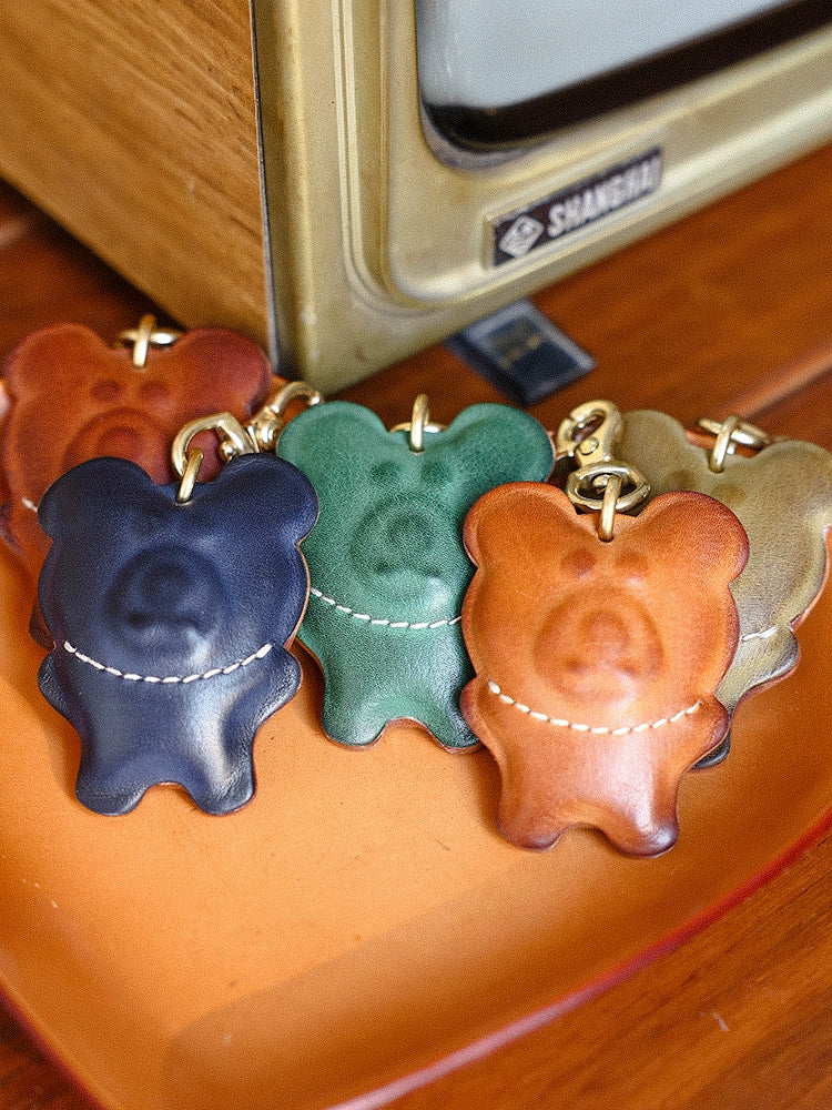 HALF WORK cowhide bear biscuit pendant, genuine leather retro handmade creative bag cute pendant