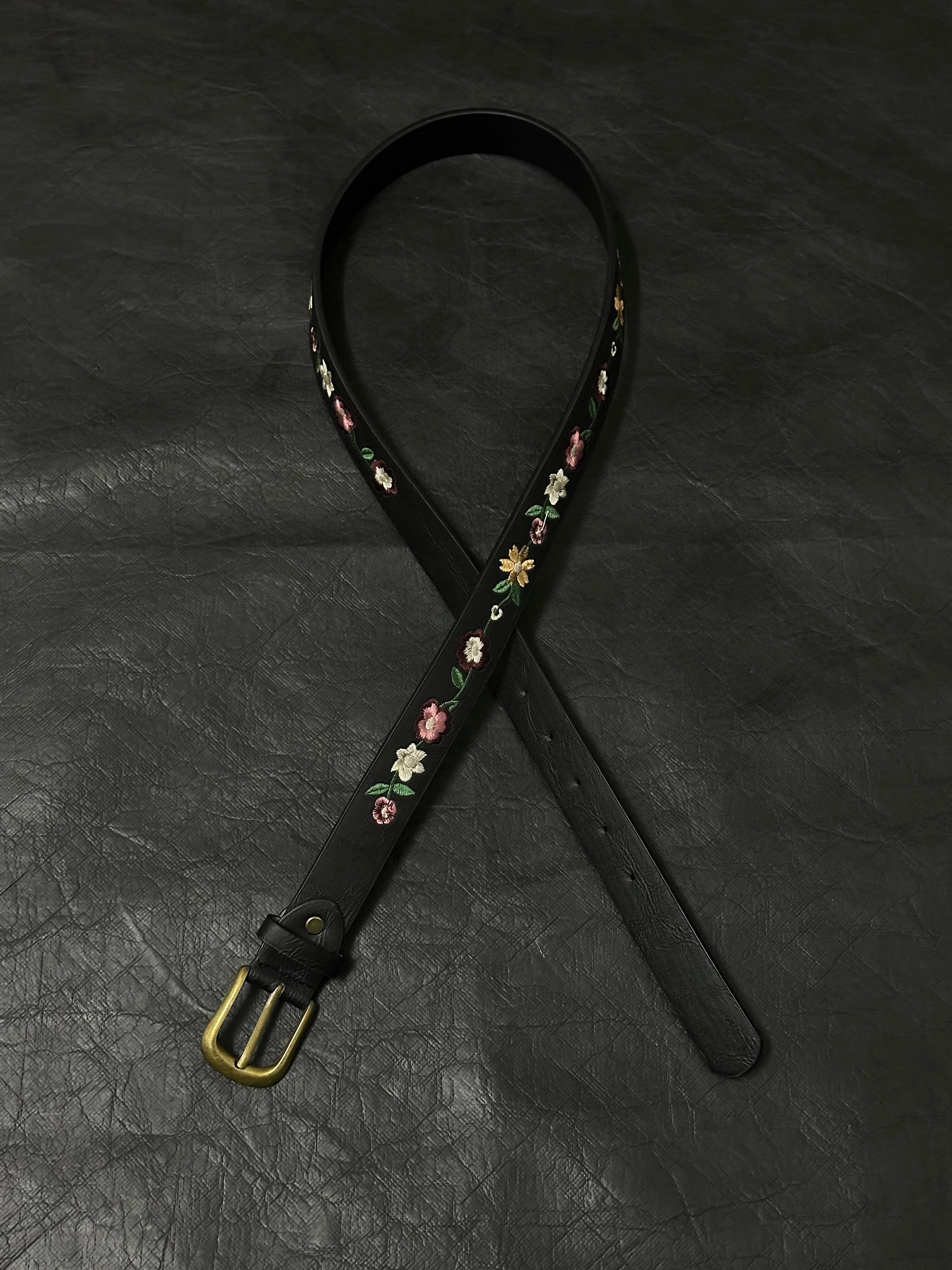 DPOL Embroidered Flower Cleanfit Medieval Belt