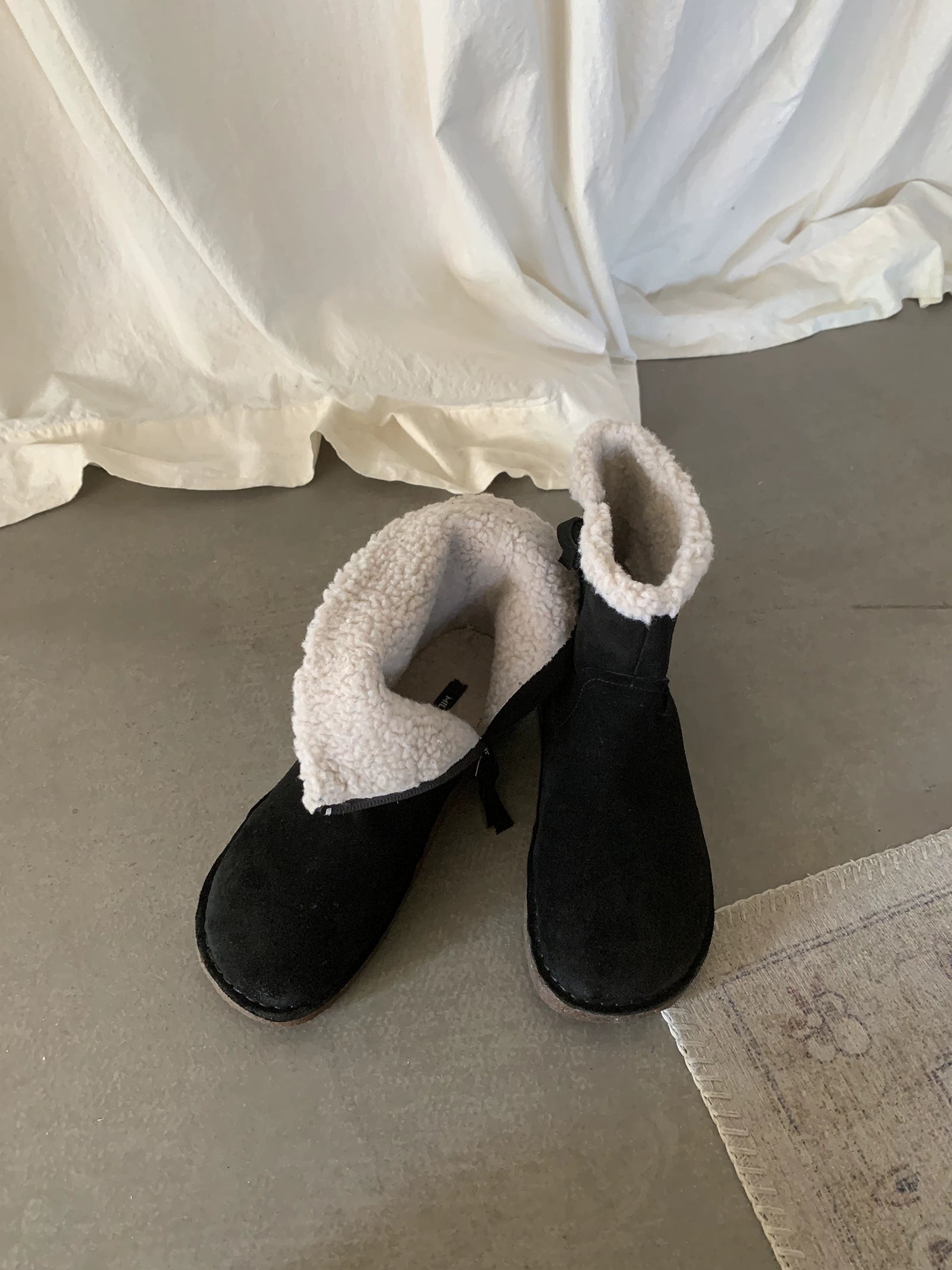 Milooey Retro Leather Mid-tube Snow Boots