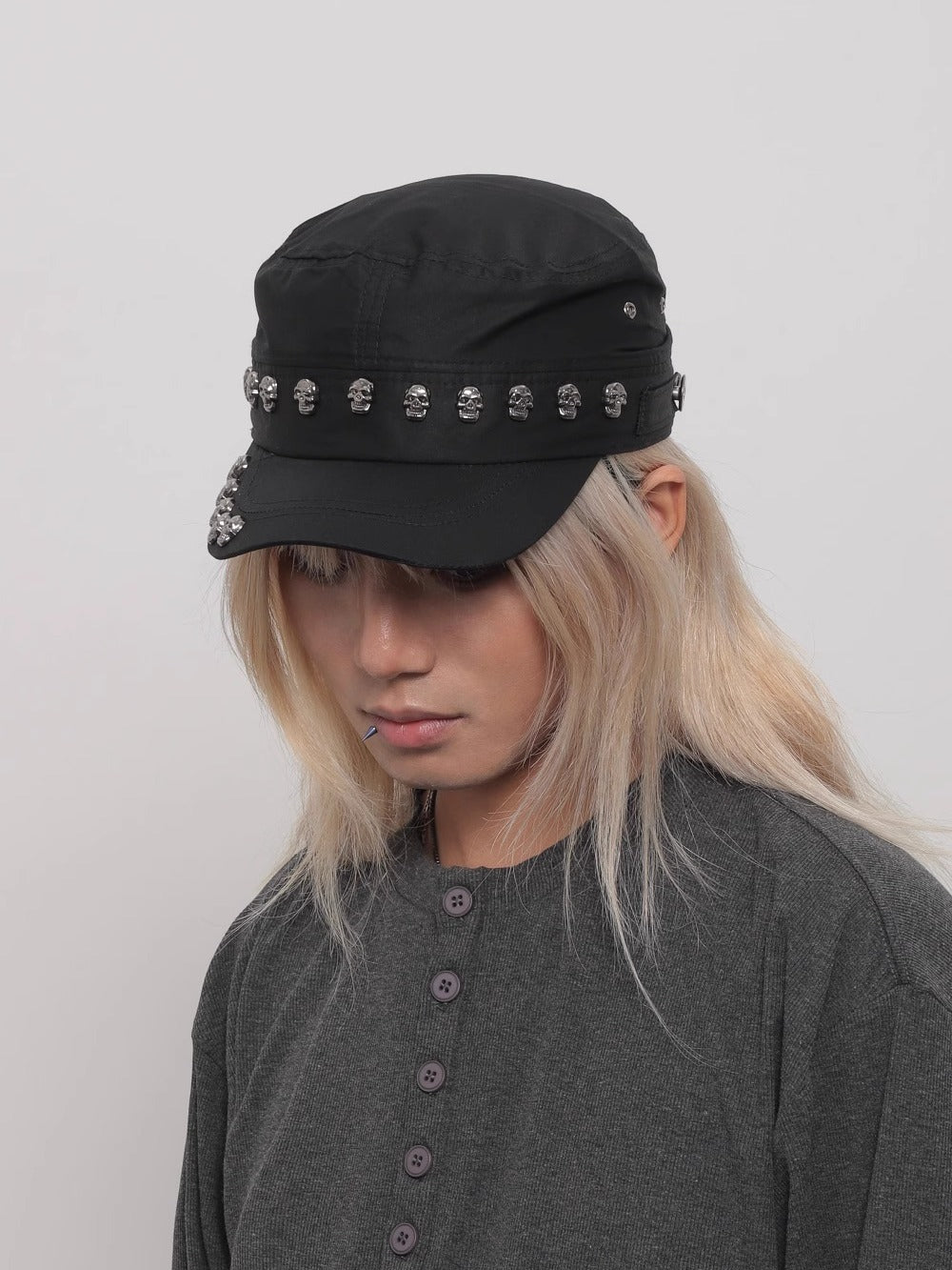 WORLDWIDE Y2k Skull Rivet Flat Top Cap