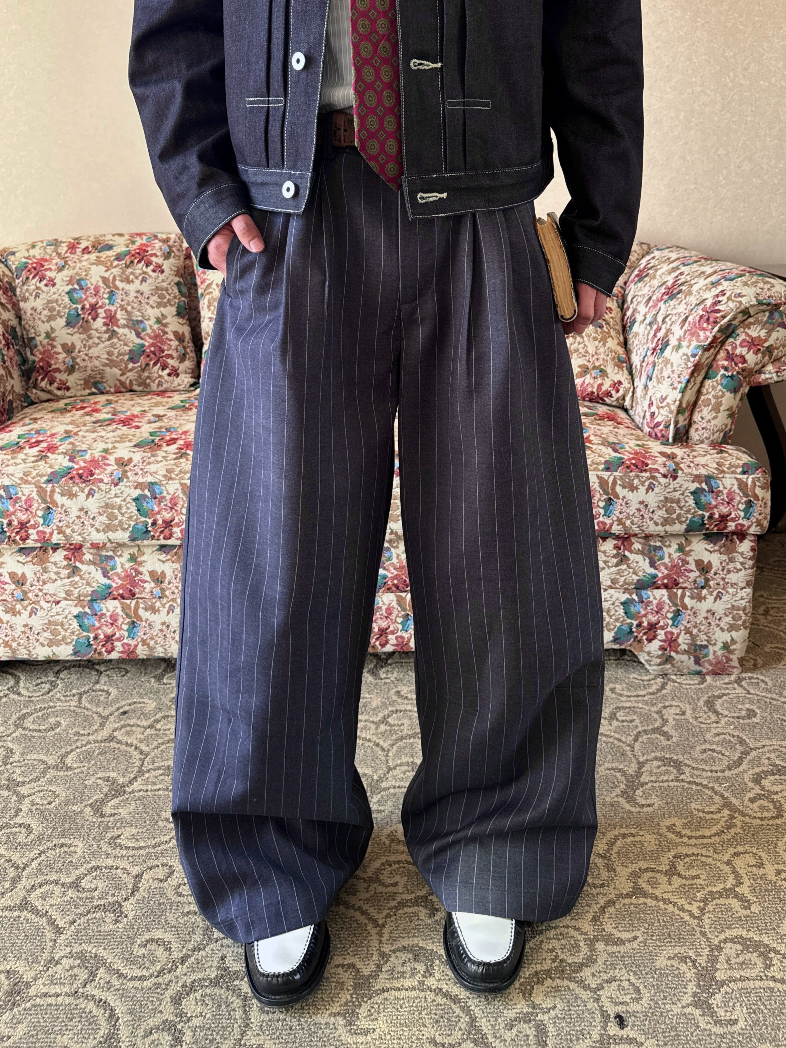 InsGale Scimitar Pleated Three-dimensional Wide-leg Striped Trousers