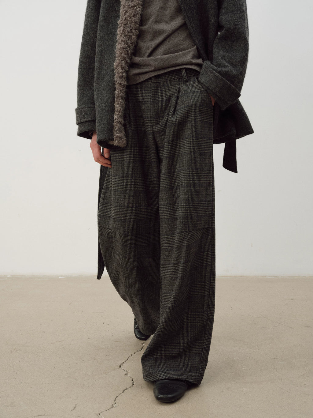 NOT UGLY Vintage Double-pleated Loose Plaid Casual Pants