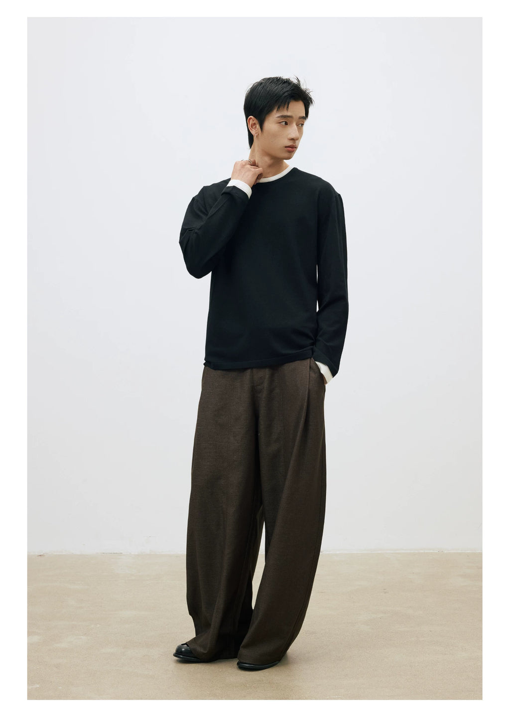 LR Contrasting Splicing Knitted Sweater