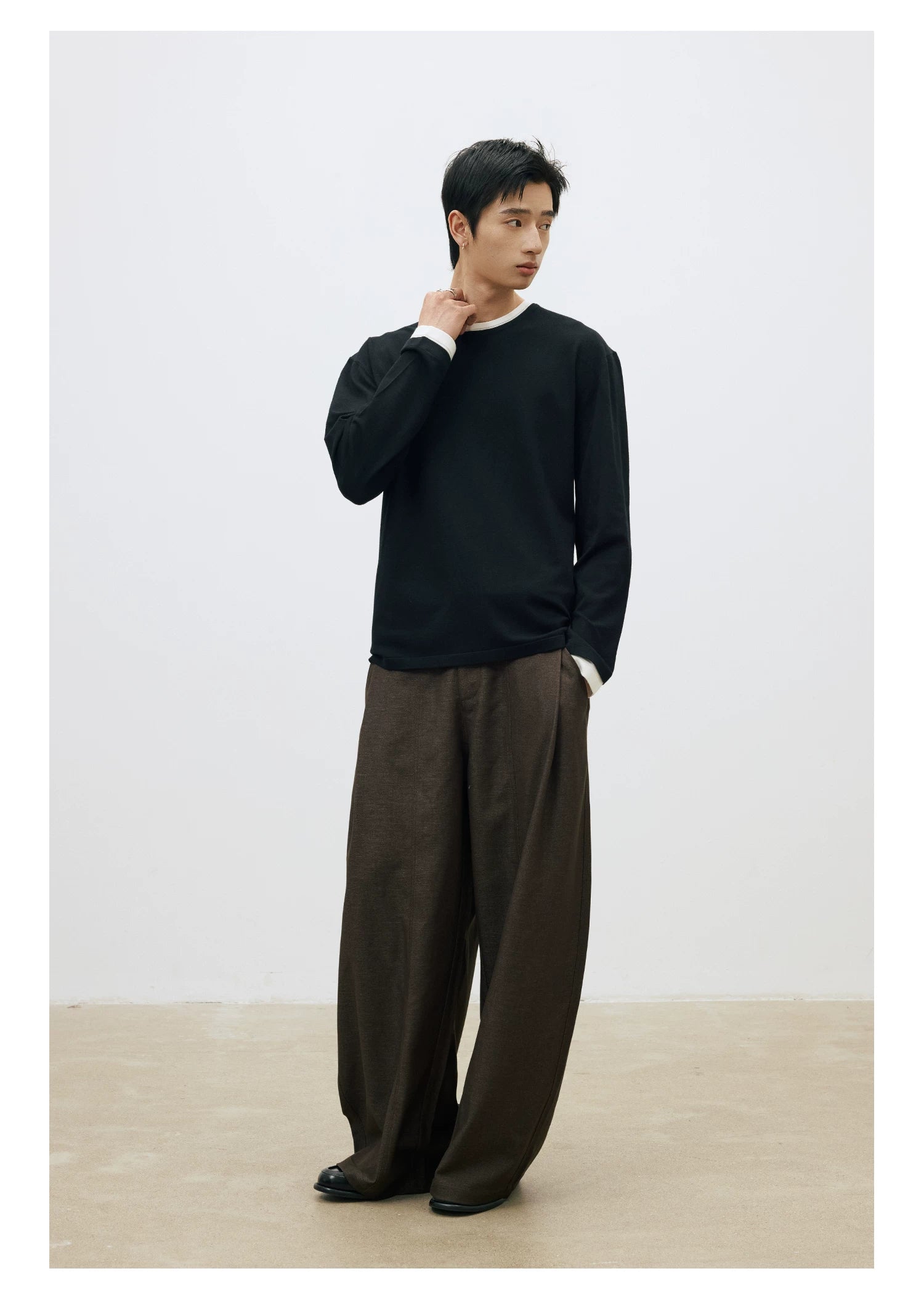 LR Contrasting Splicing Knitted Sweater