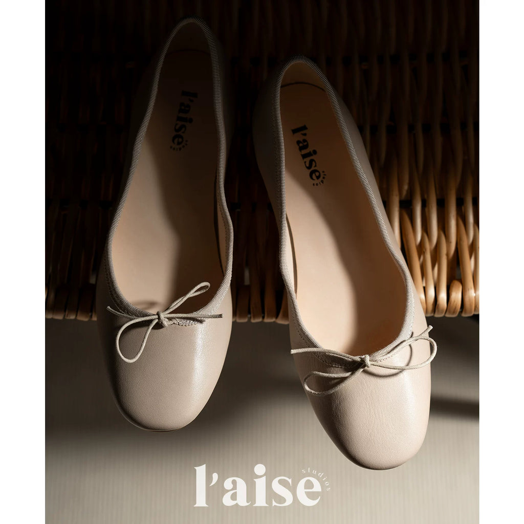 L'aise Shallow Mouth One-pedal Single Shoes