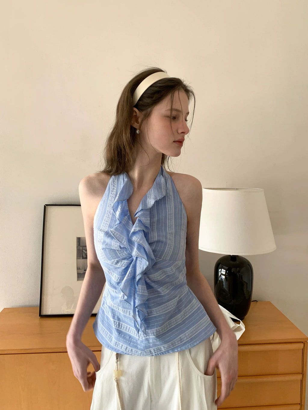 EGGKA V-neck Neck Halter Slim Vest
