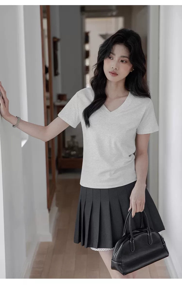 XUJING Simple V-neck Slim and Thin Tee