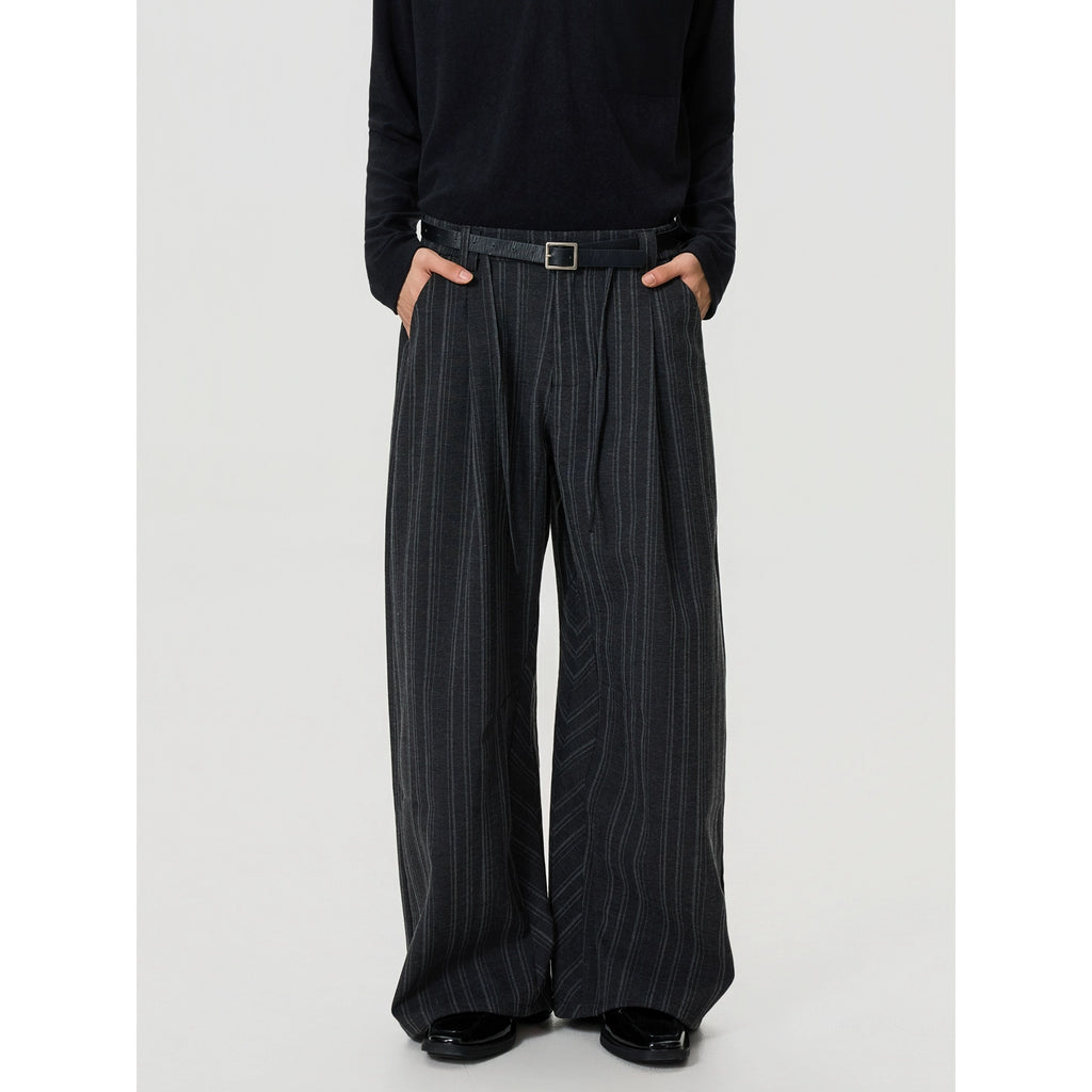 BTSG Slack Striped Lace-Up Pants