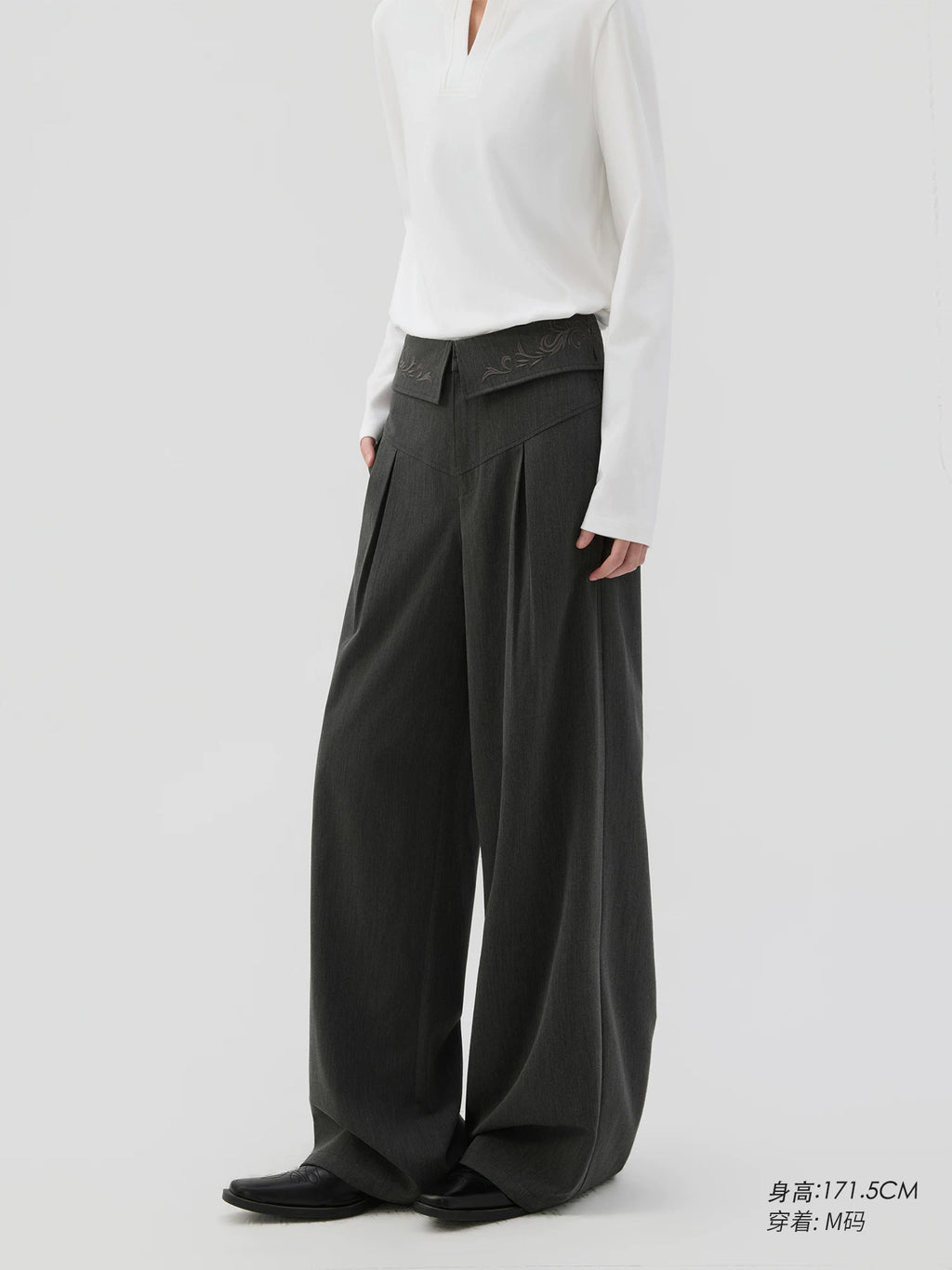 Sameuoo Waist Fold-down Embroidered Loose Straight Trousers