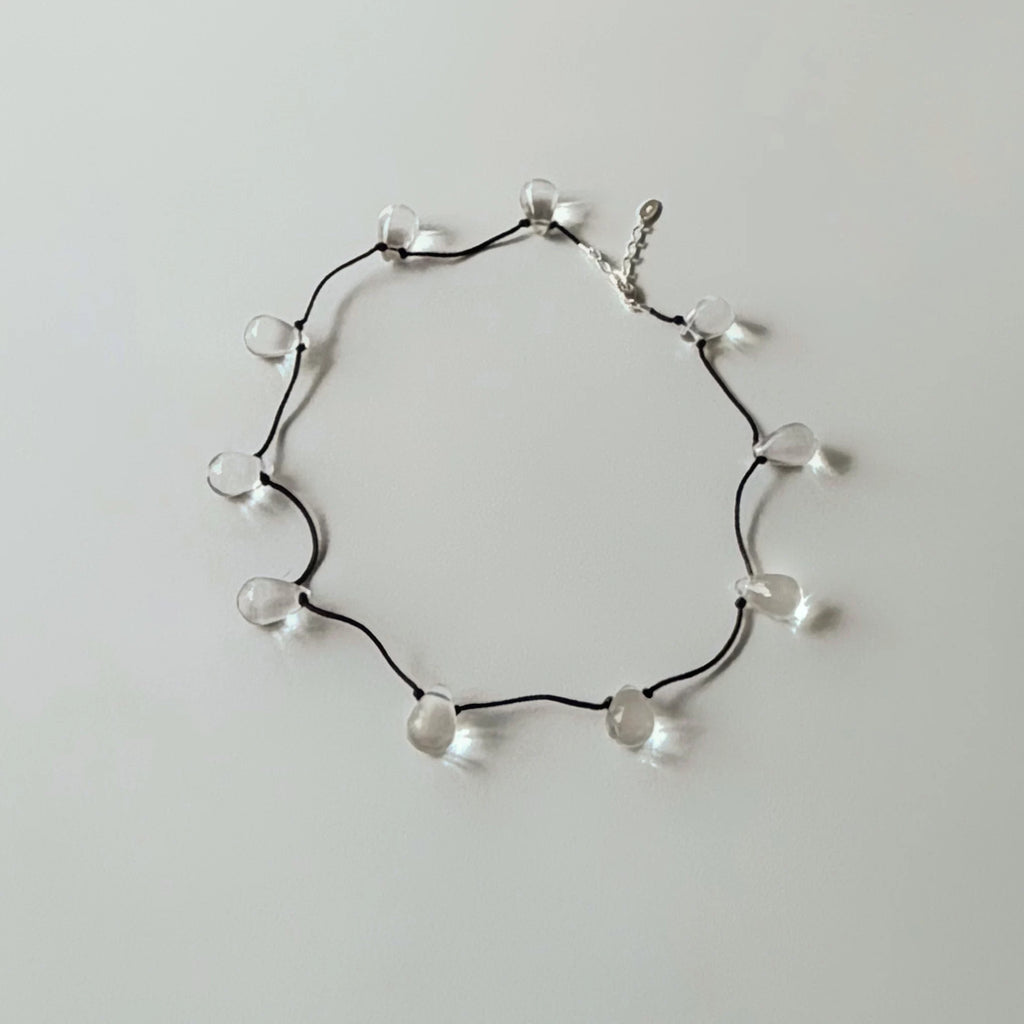 Lilis Weekend Niche Water Drop Beaded Necklace