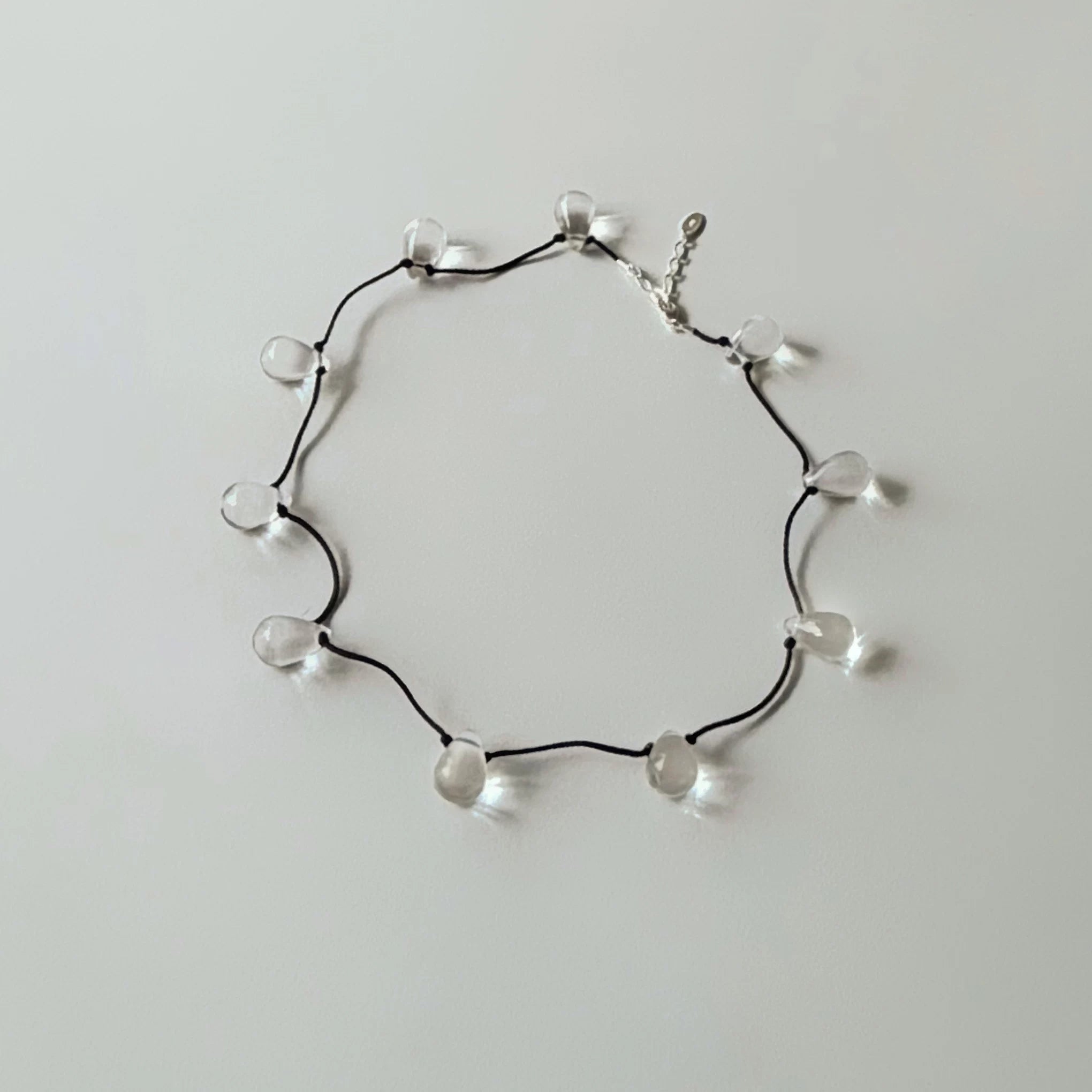 Lilis Weekend Niche Water Drop Beaded Necklace