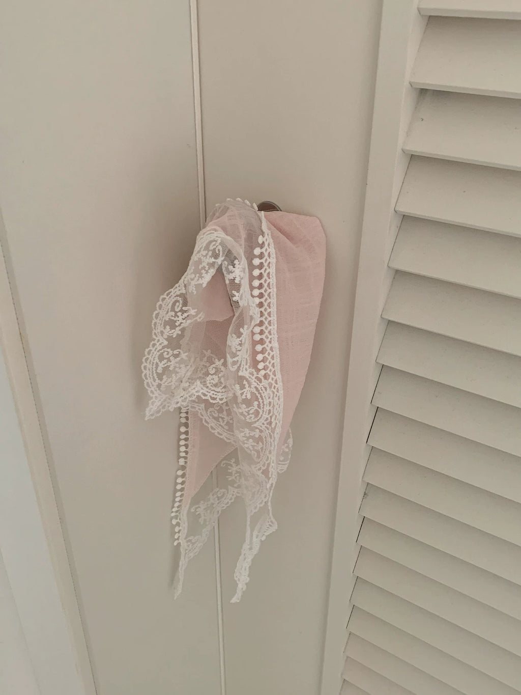KANO Triangle Headscarf Lace Idyllic Headdress