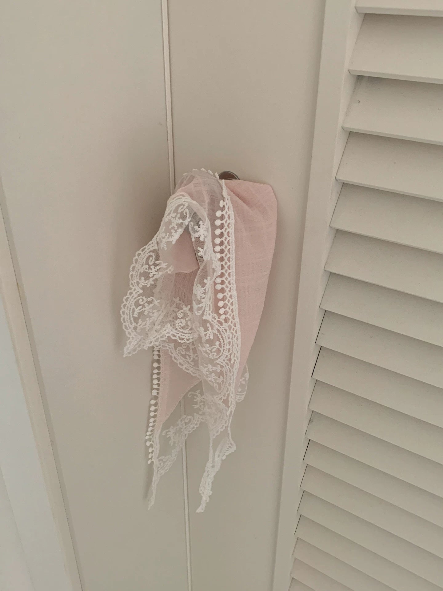 KANO Triangle Headscarf Lace Idyllic Headdress